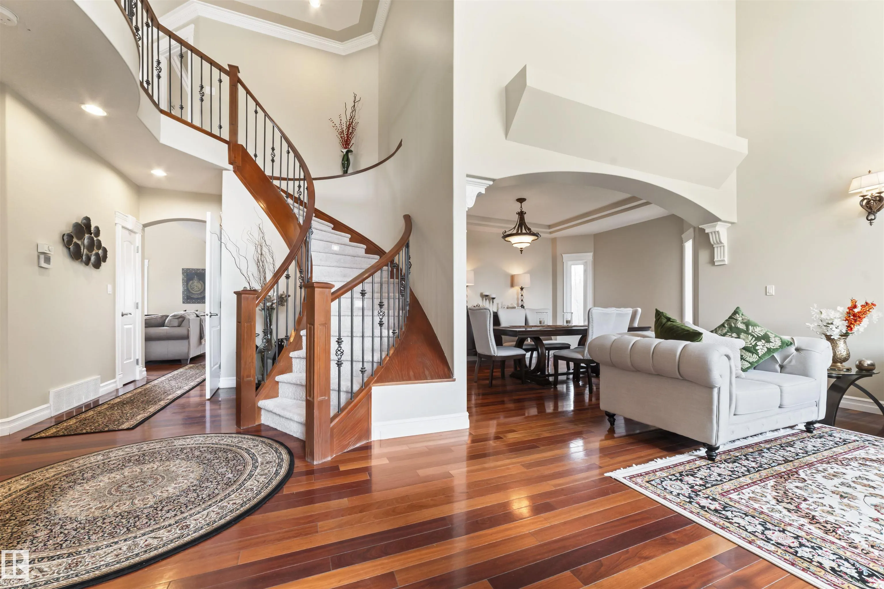 8 Loiselle Way