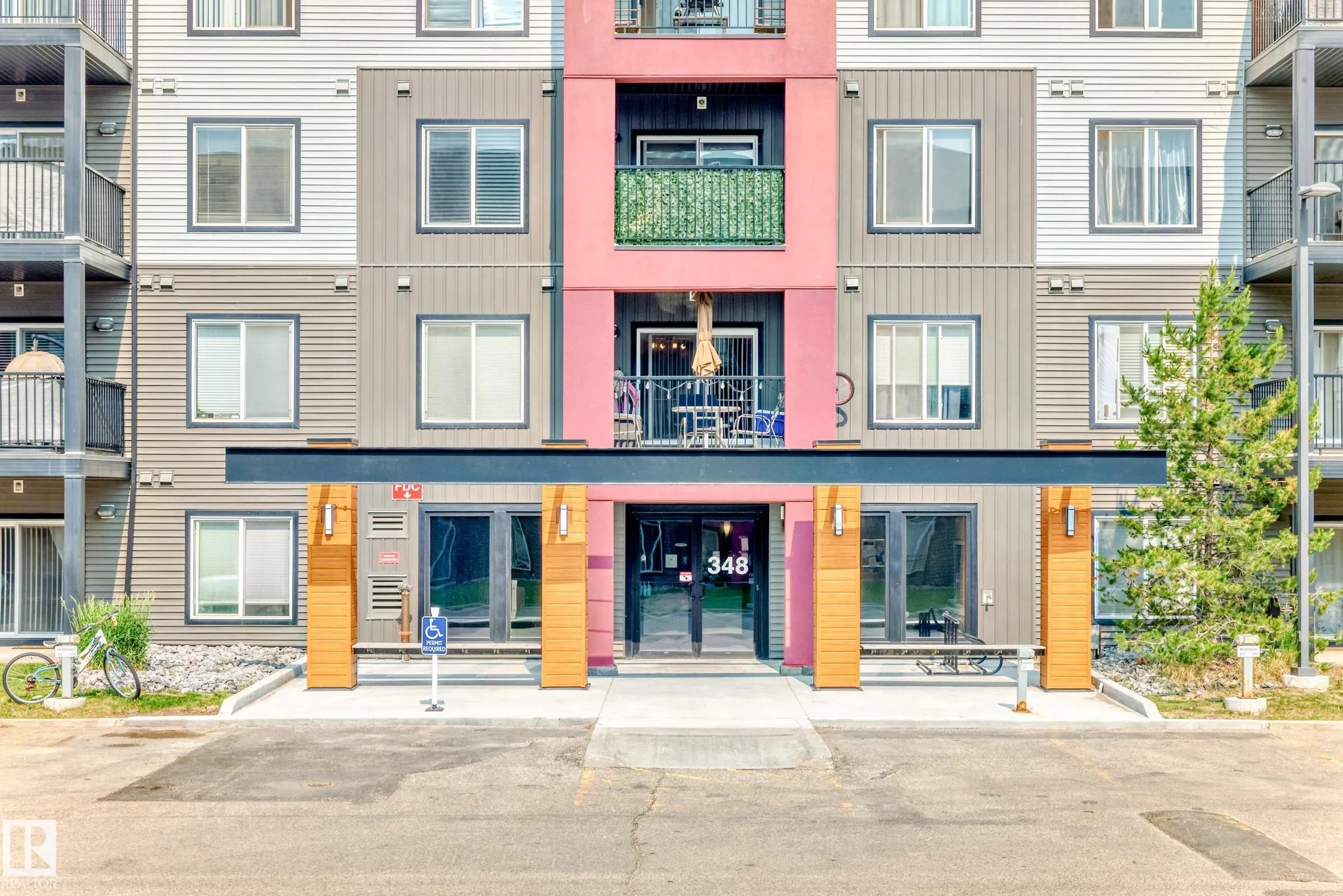 148-348 WINDERMERE Road