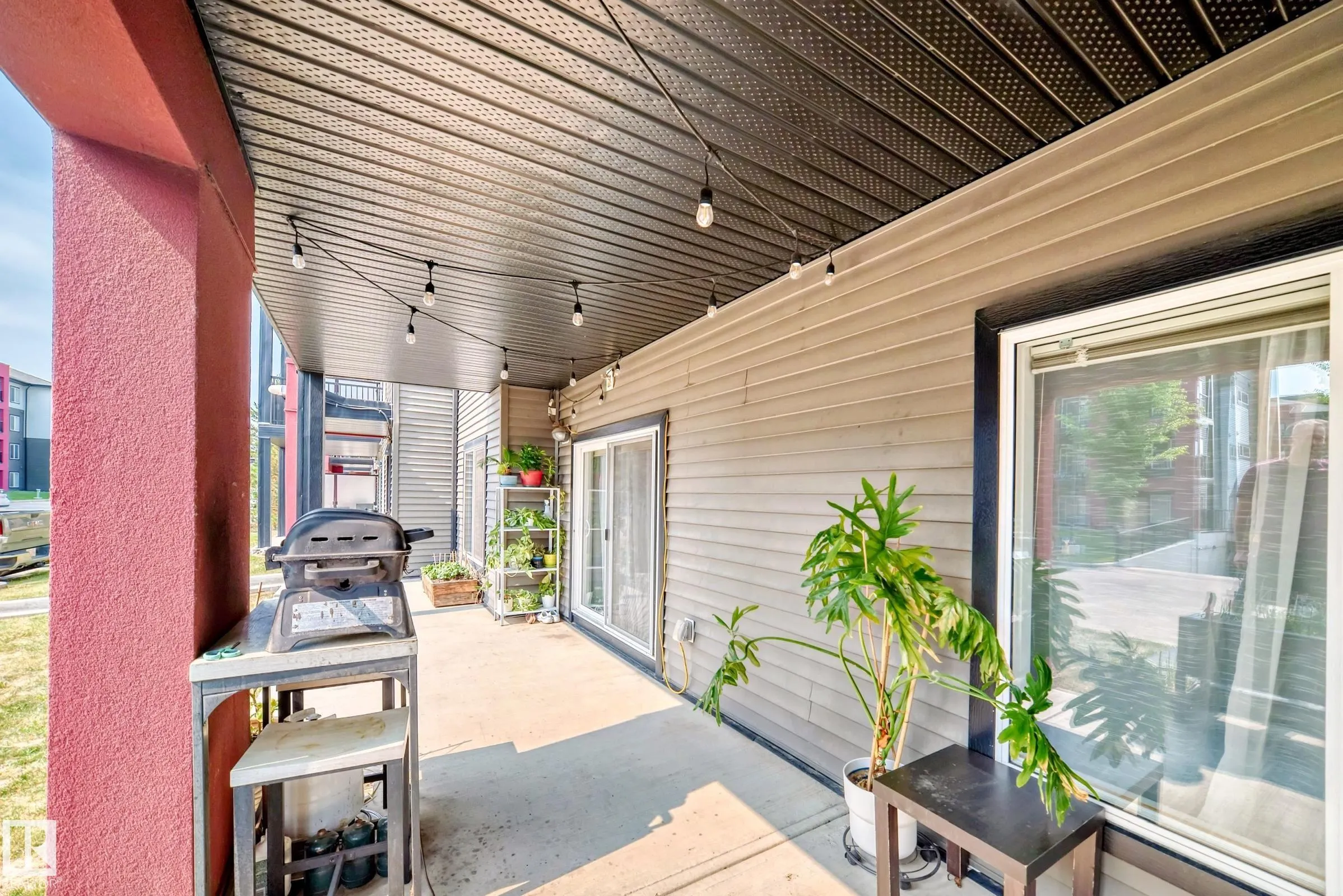 148-348 WINDERMERE Road