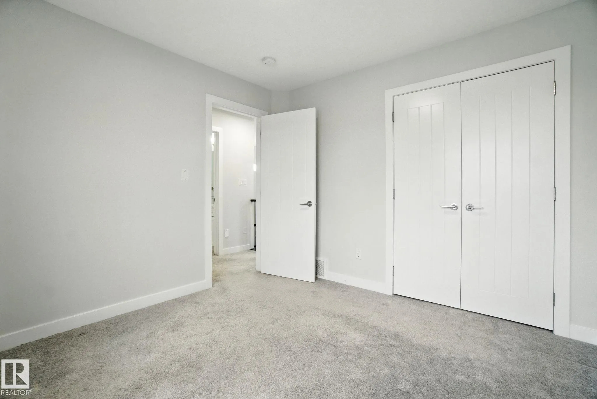 7614 CREIGHTON Place