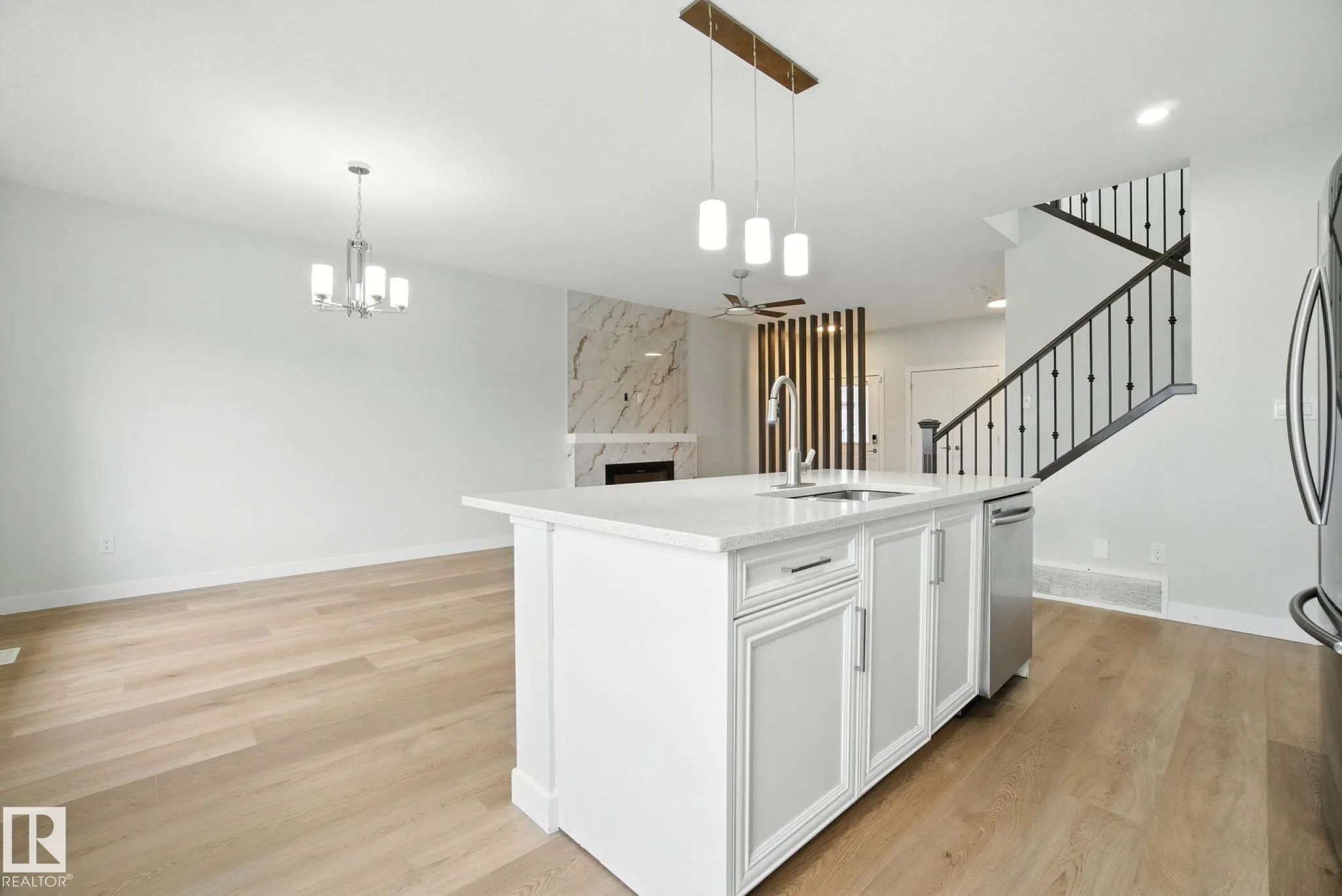 7614 CREIGHTON Place