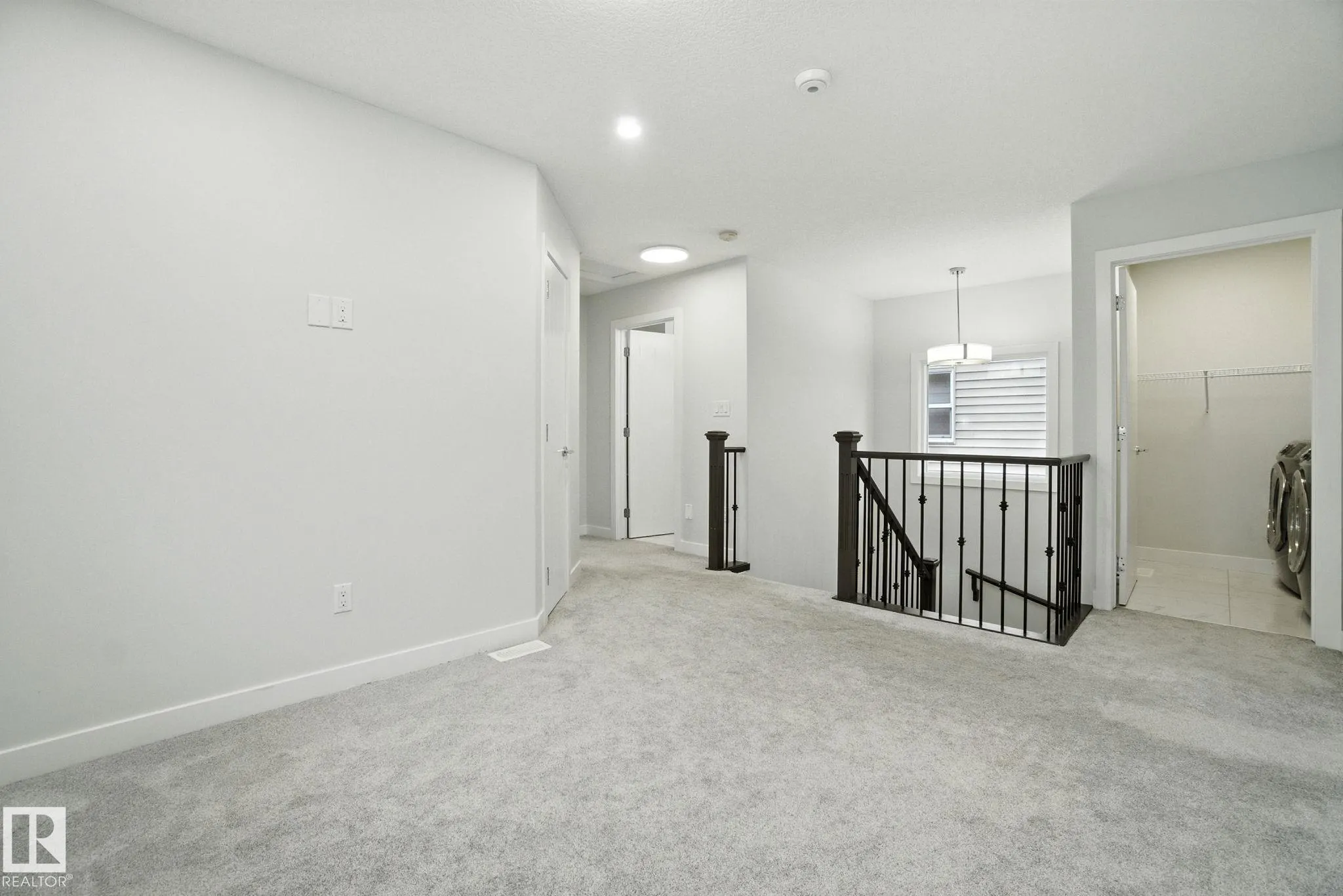 7614 CREIGHTON Place