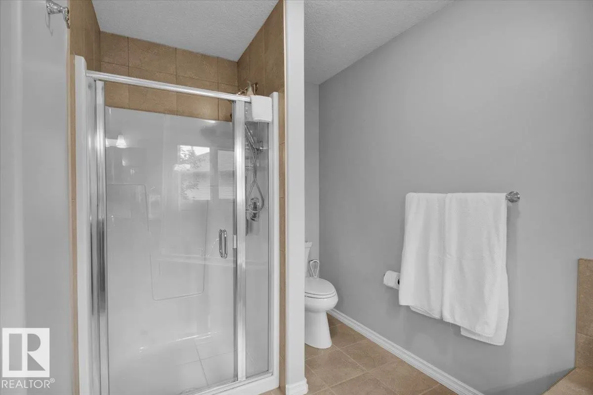 8112 ELLESMERE Cove