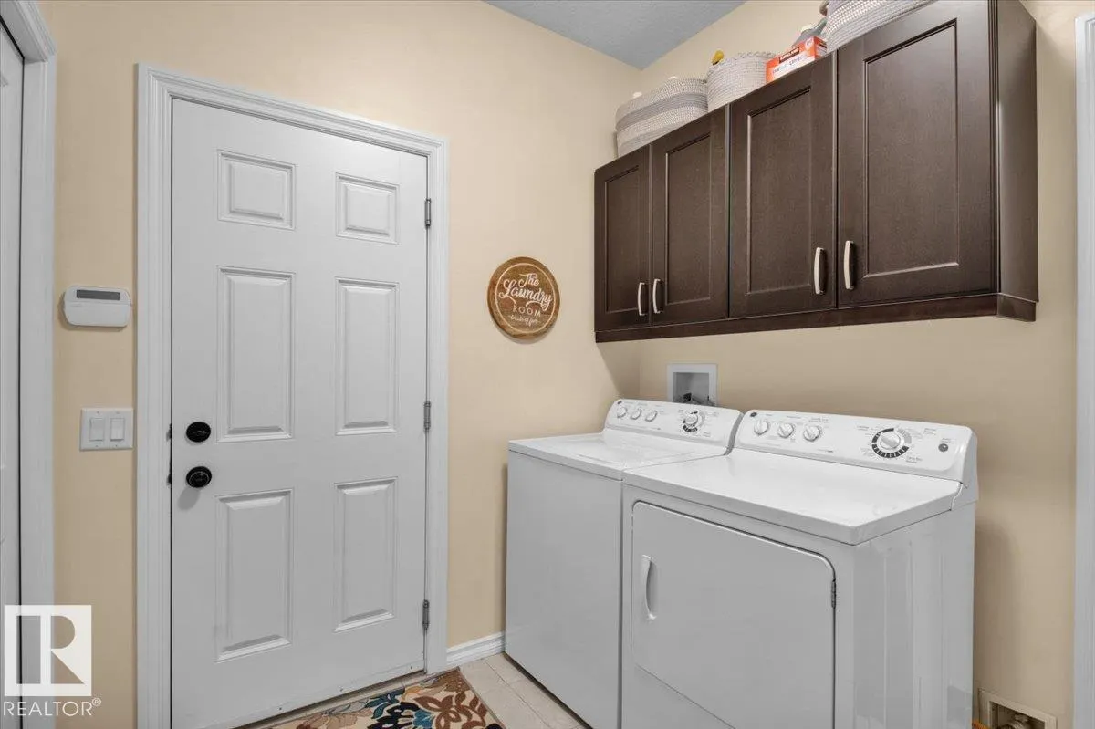 8112 ELLESMERE Cove