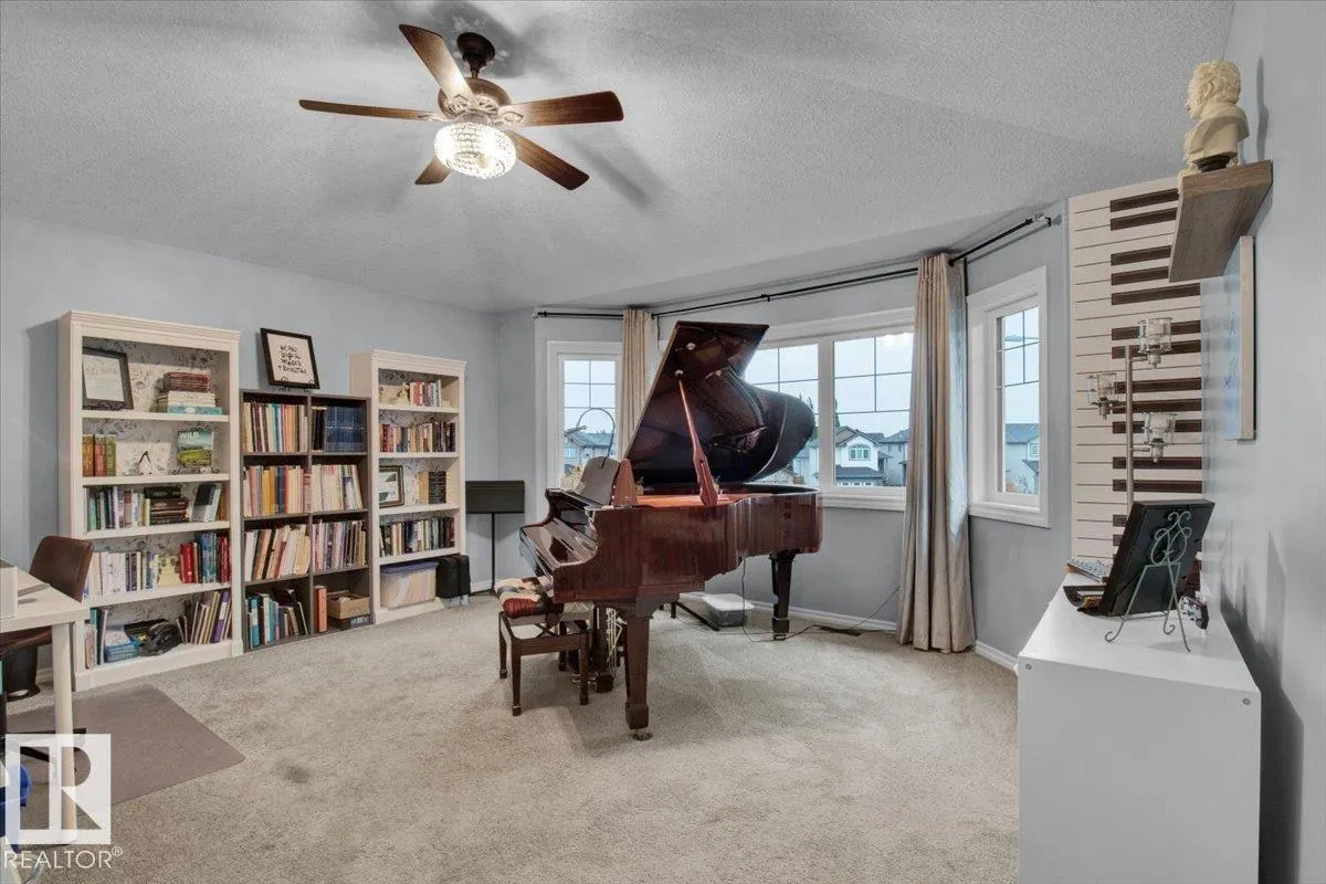 8112 ELLESMERE Cove