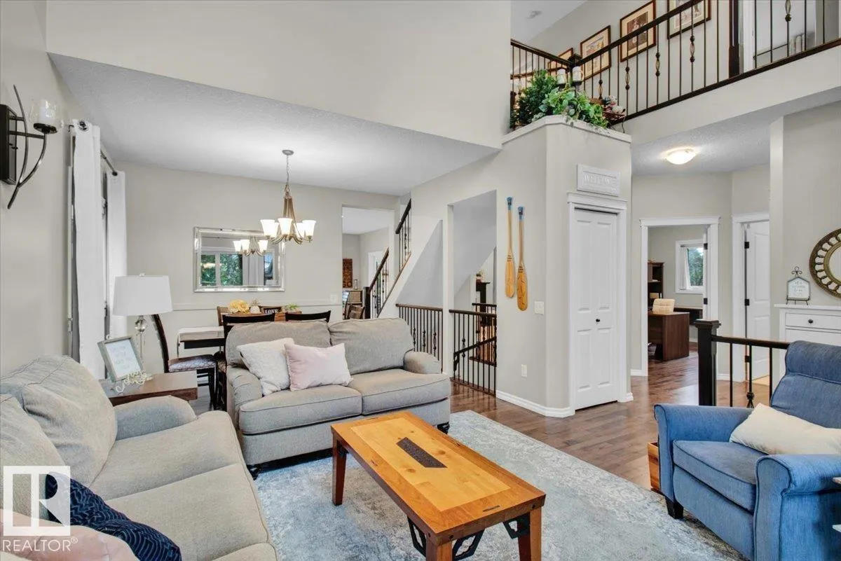 8112 ELLESMERE Cove