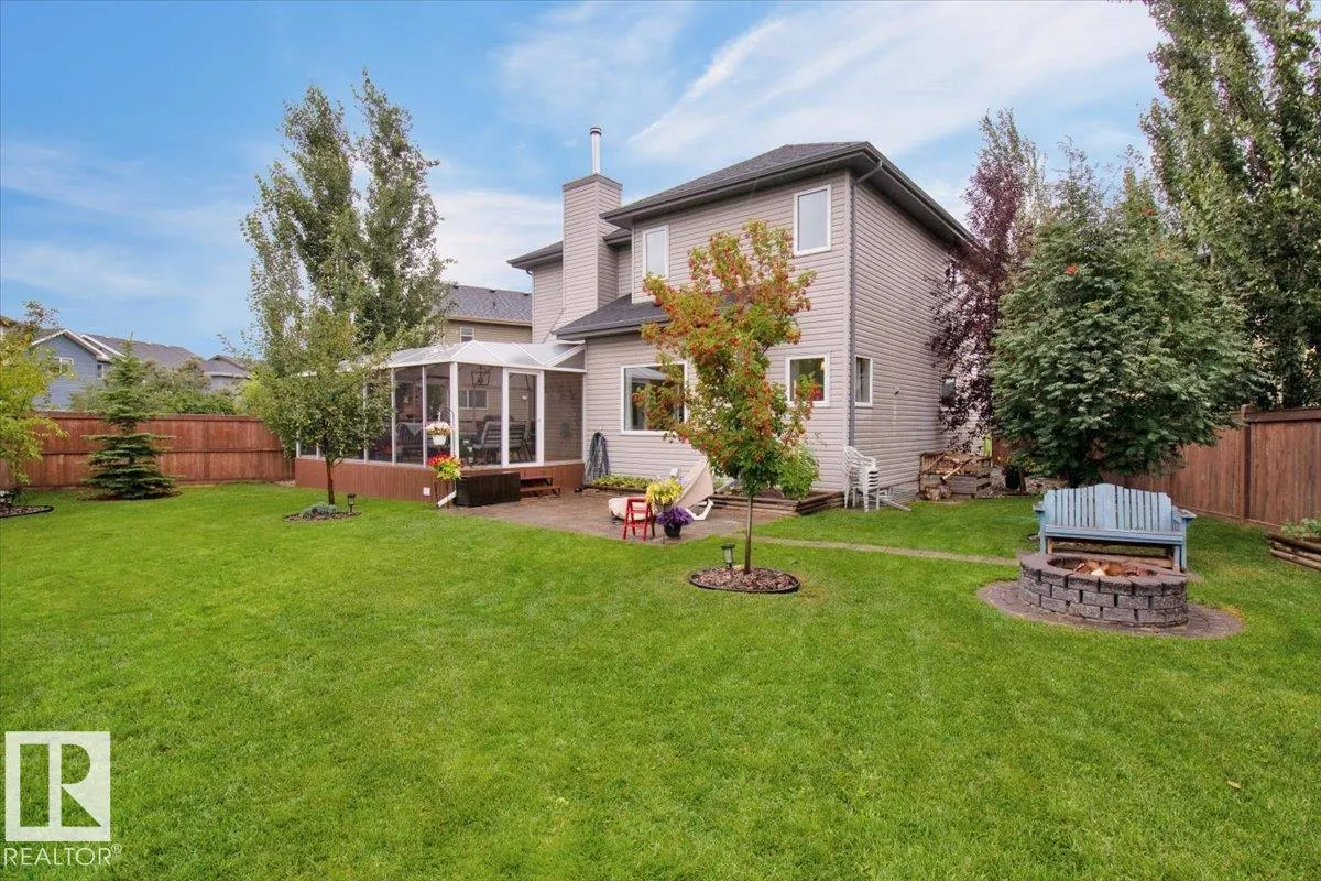 8112 ELLESMERE Cove