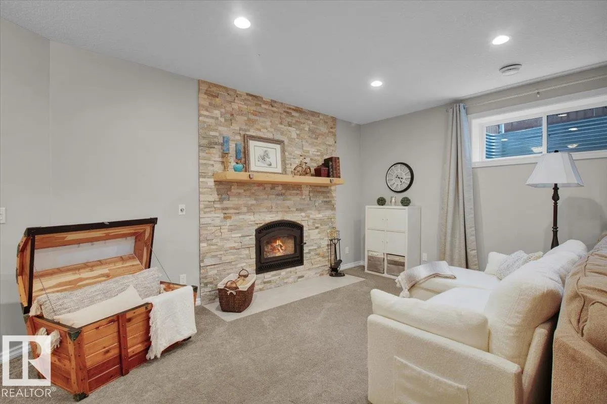 8112 ELLESMERE Cove