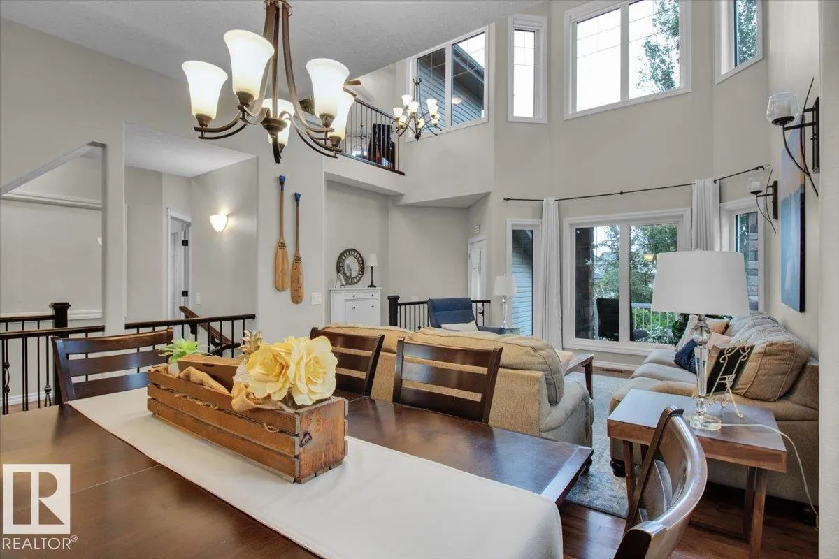 8112 ELLESMERE Cove