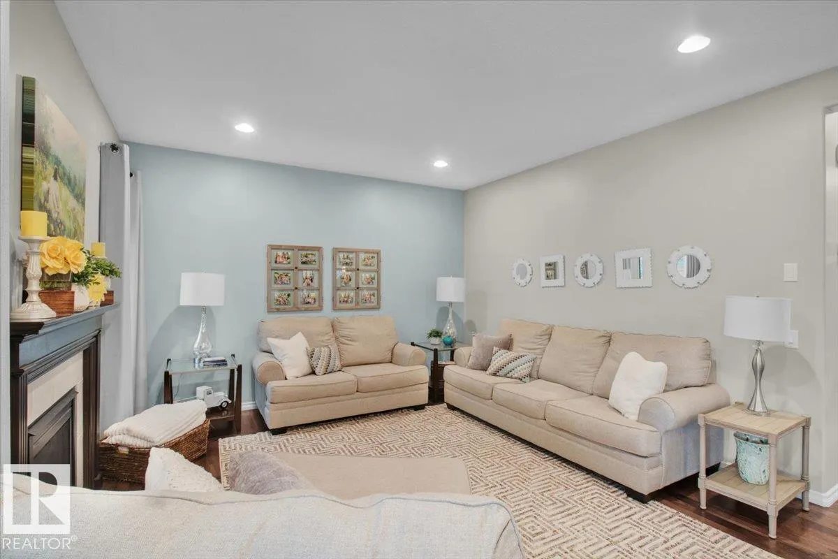 8112 ELLESMERE Cove