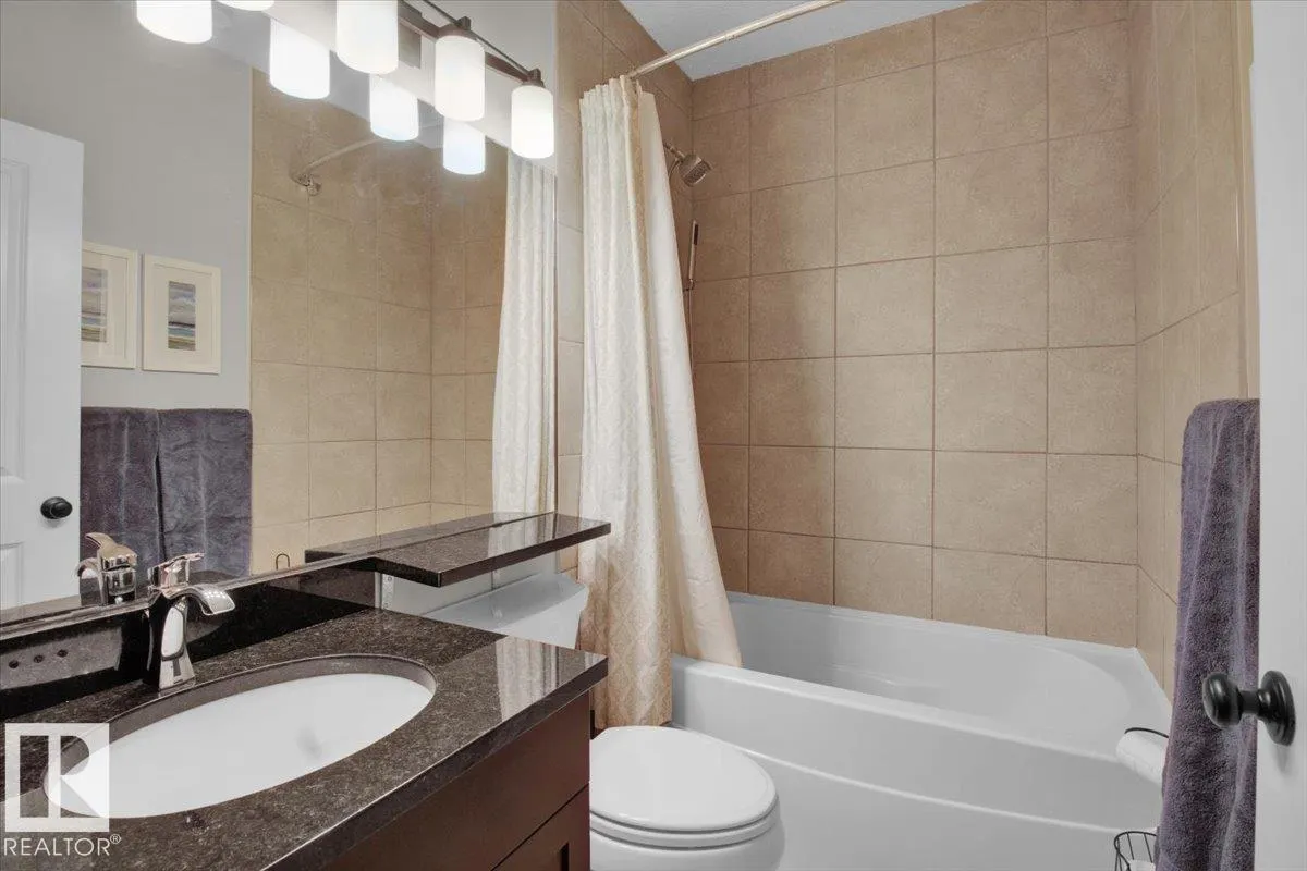 8112 ELLESMERE Cove