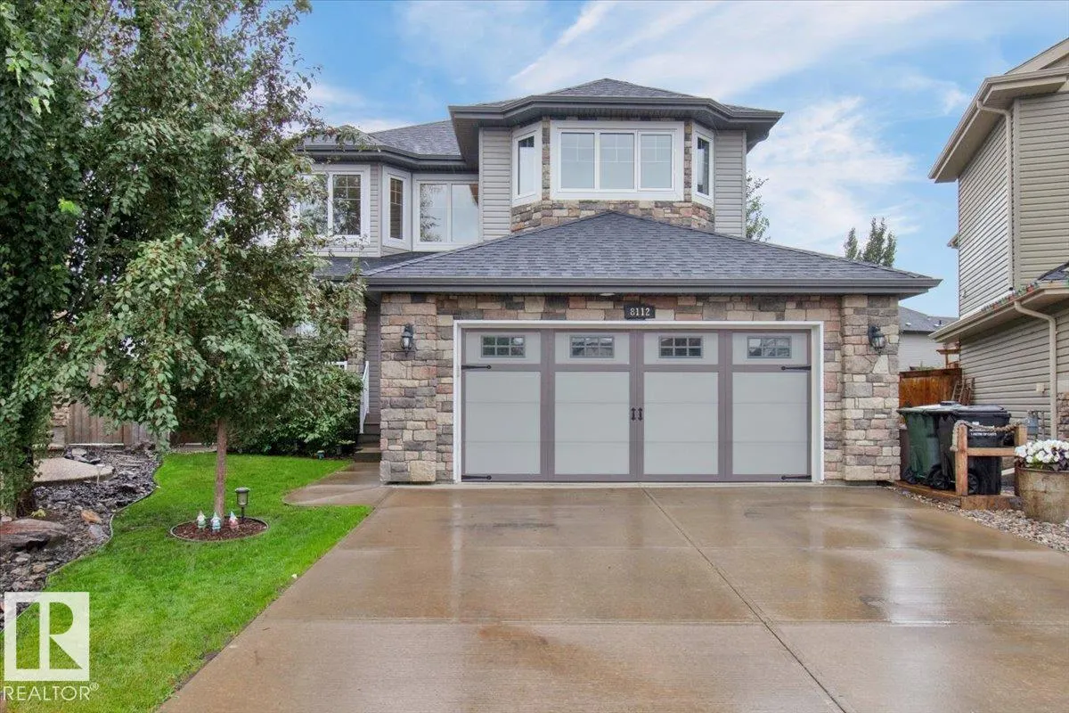 8112 ELLESMERE Cove