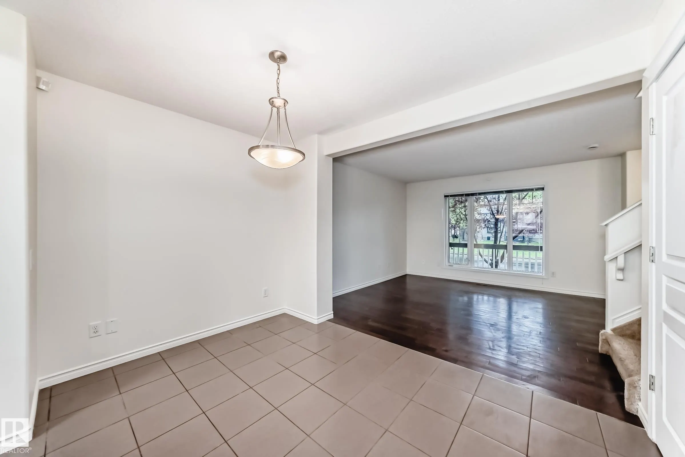 351 SECORD Boulevard