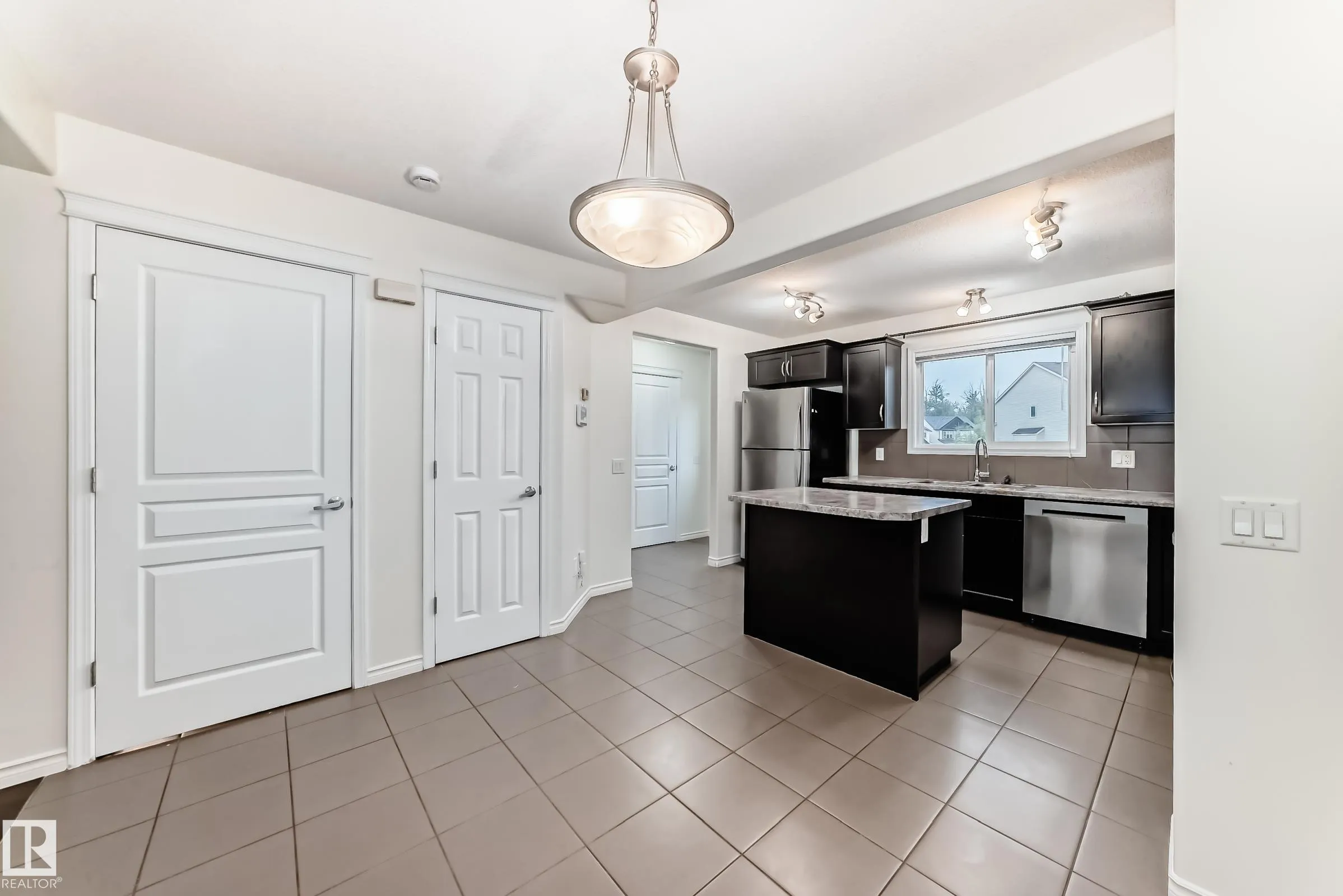 351 SECORD Boulevard
