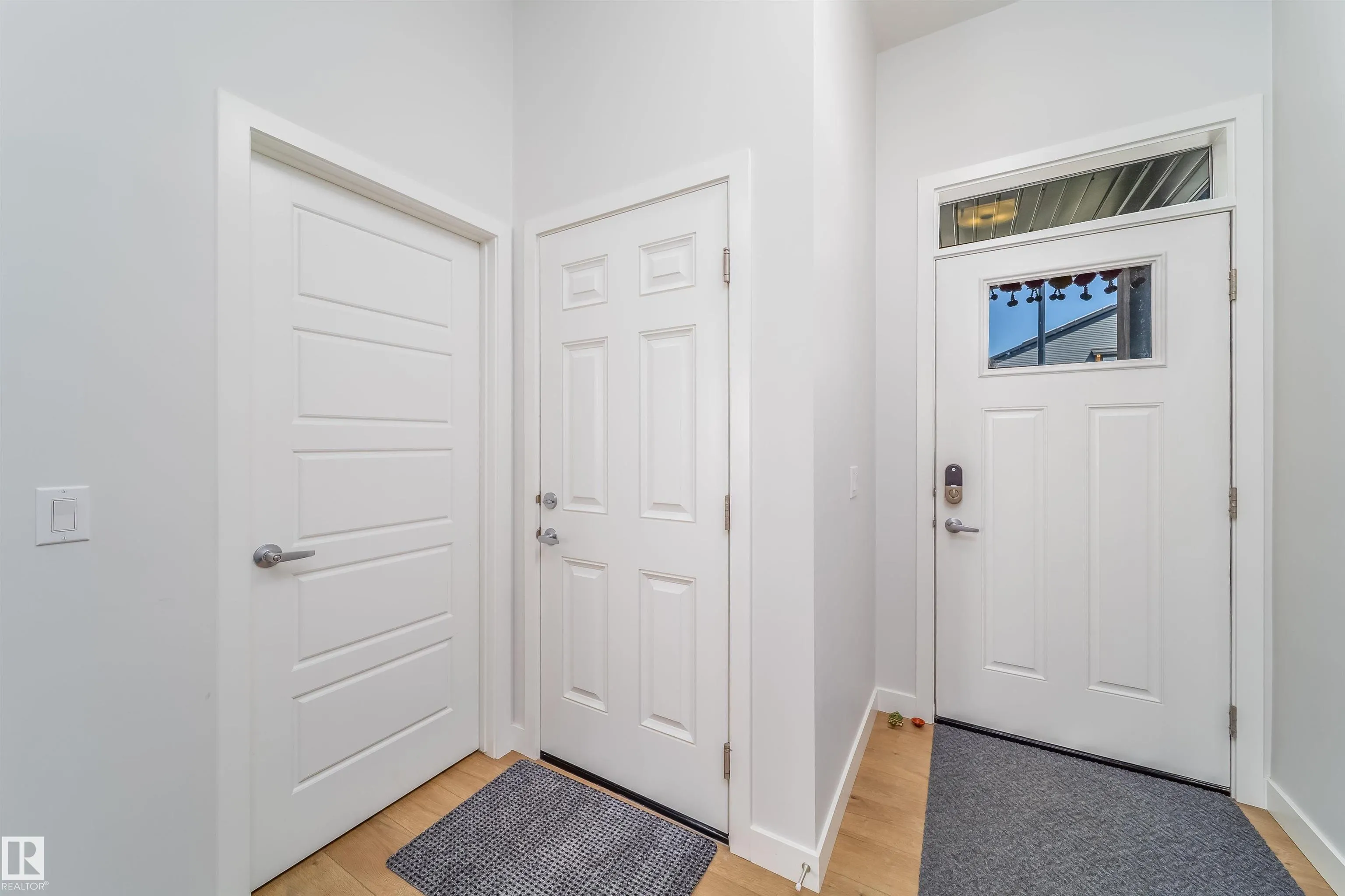 6011 EDMONDS Place