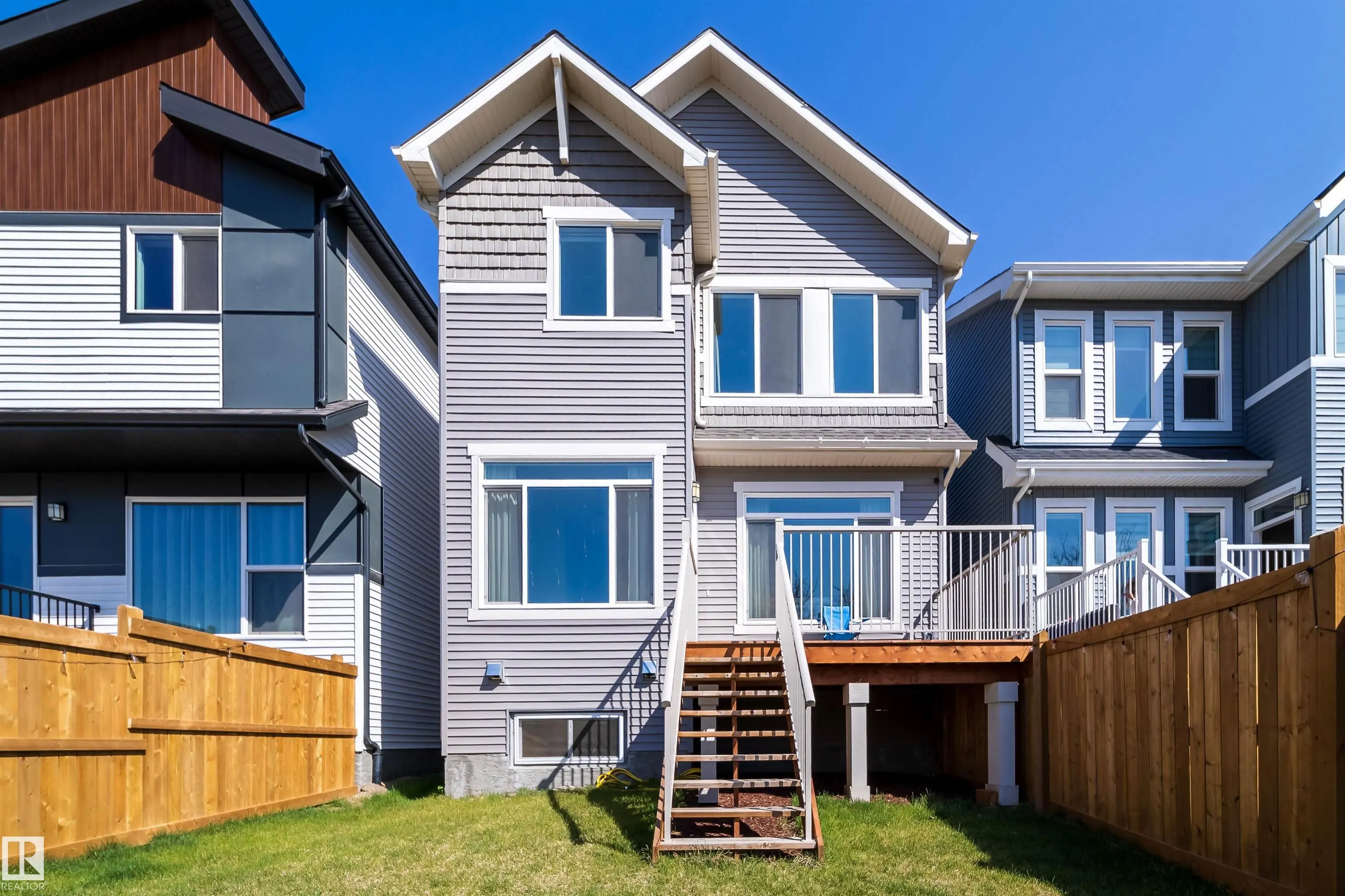 6011 EDMONDS Place