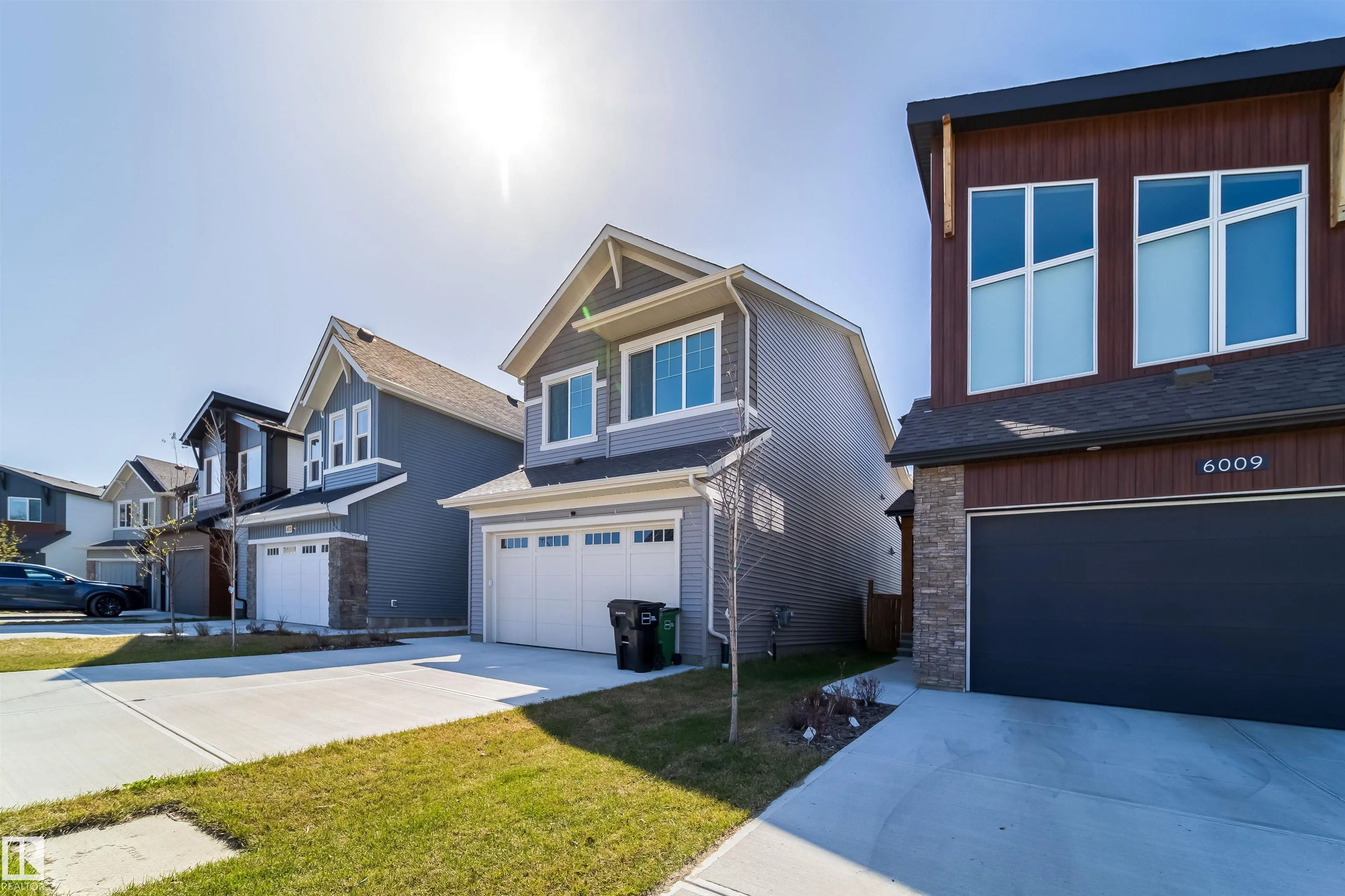 6011 EDMONDS Place