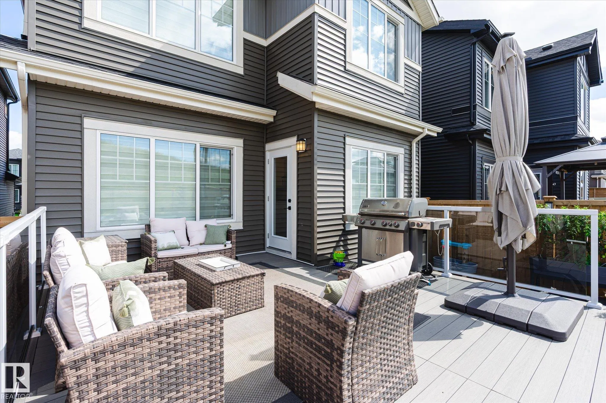 1214 EATON Lane