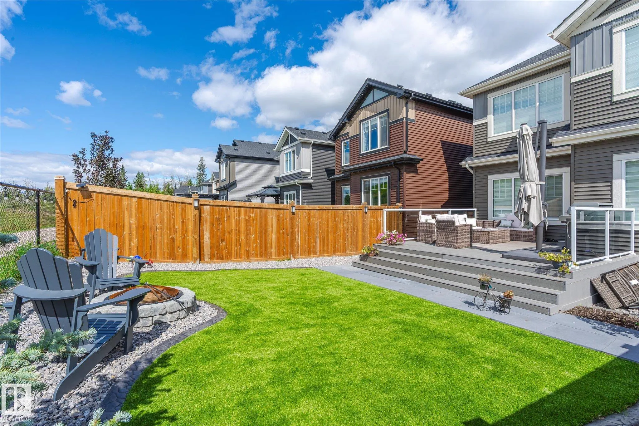 1214 EATON Lane