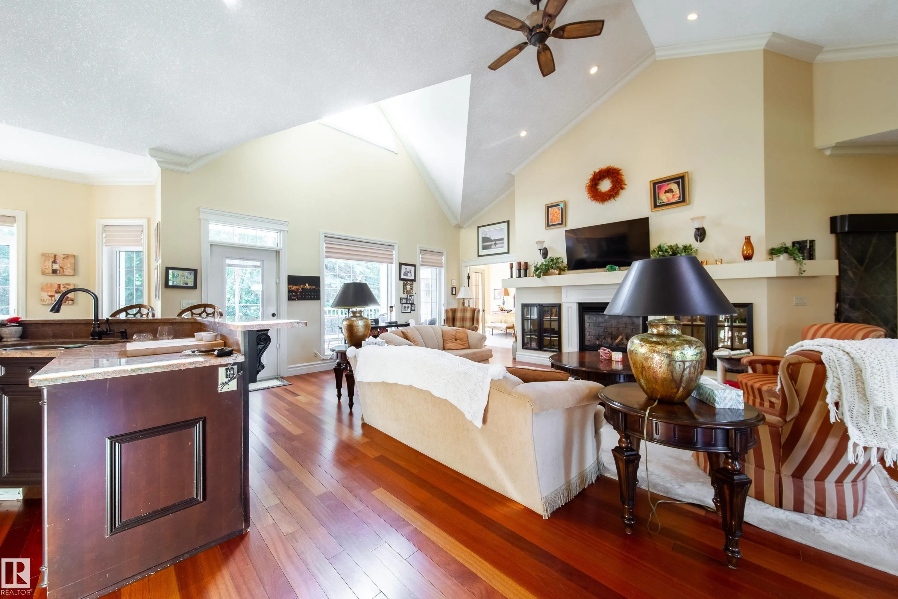2A Silver Beach Road