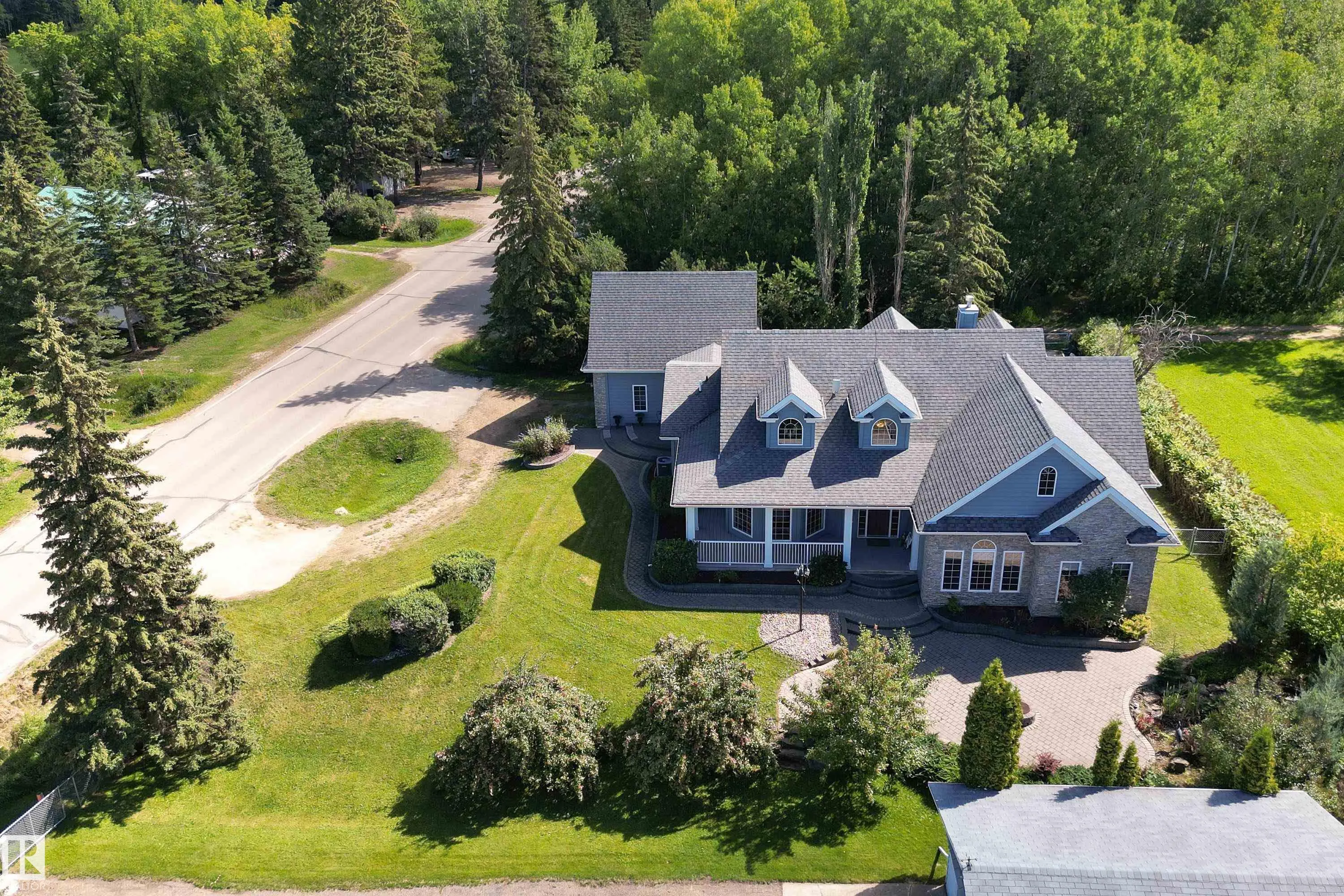2A Silver Beach Road