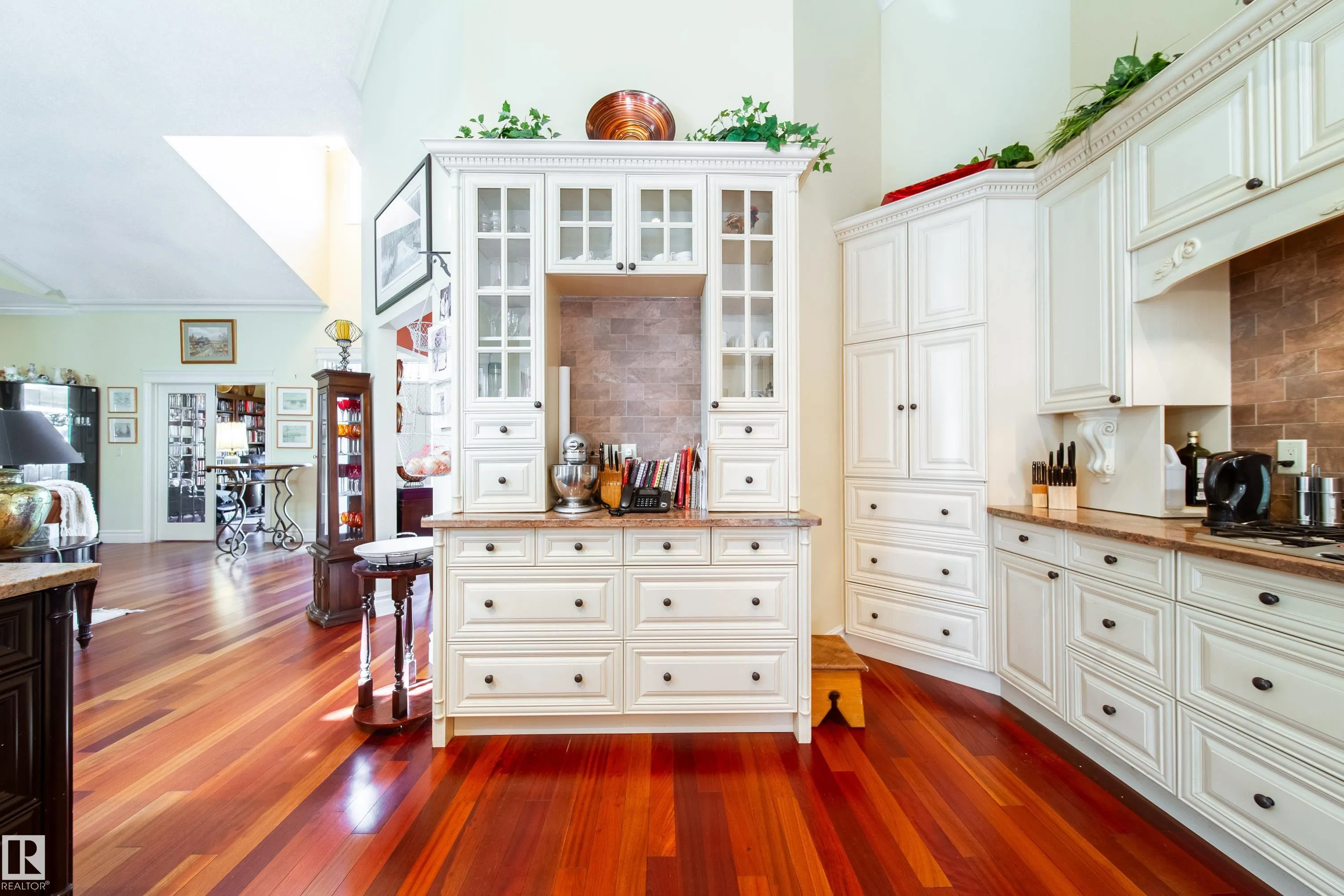 2A Silver Beach Road