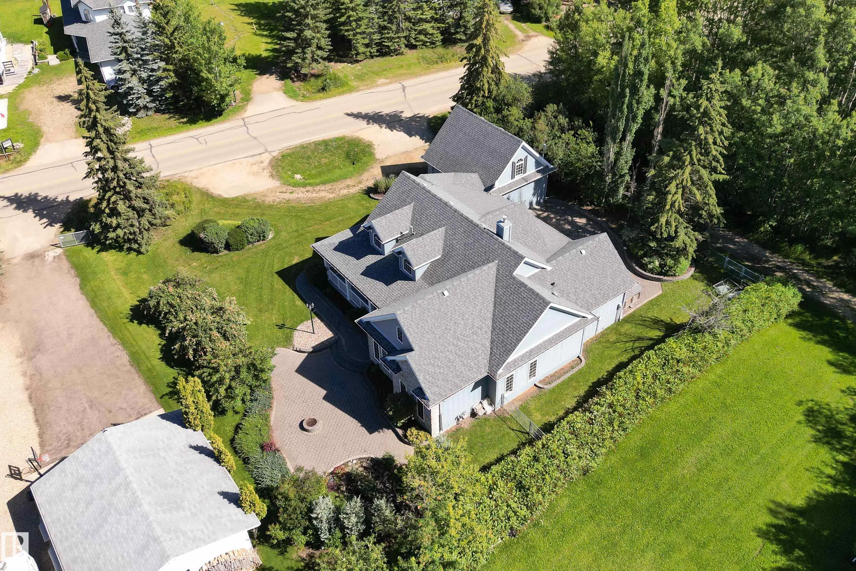 2A Silver Beach Road
