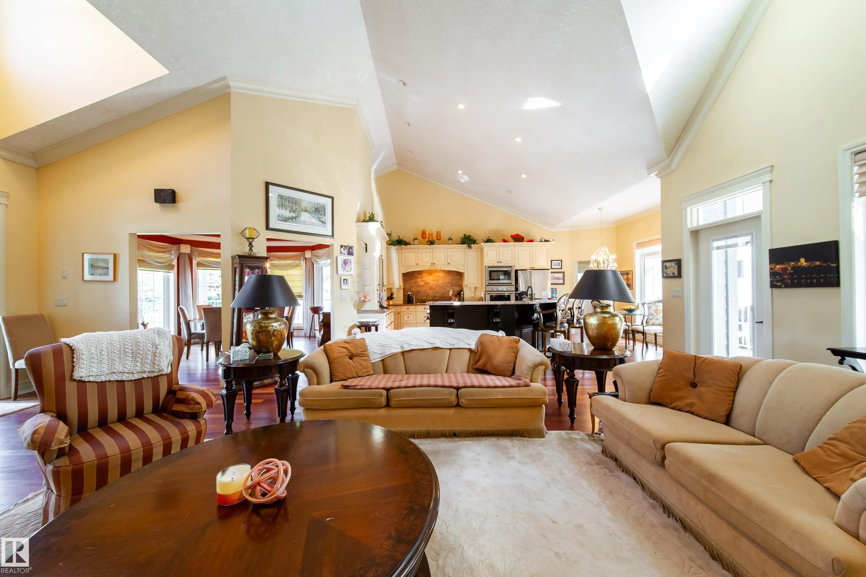 2A Silver Beach Road