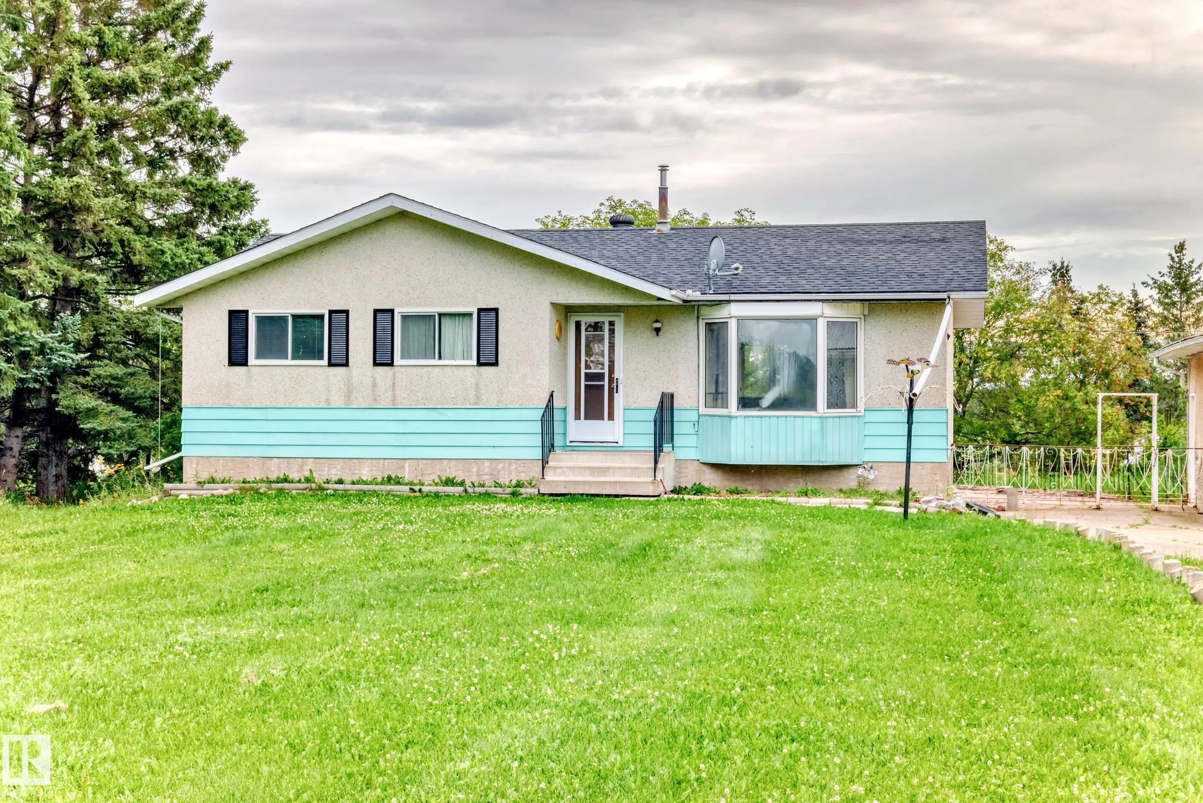 51349 RGE ROAD 222
