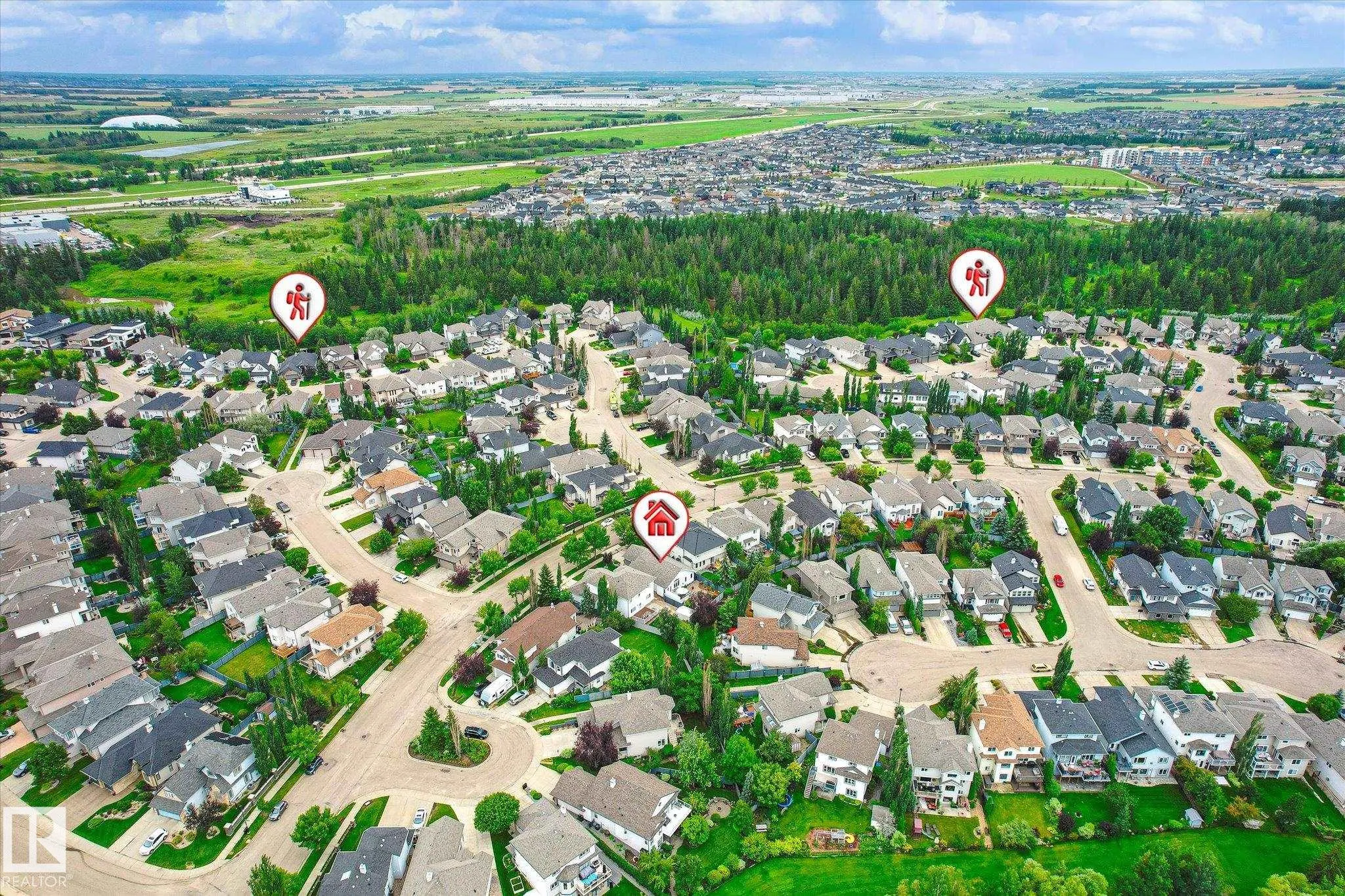 928 Blackmud Creek Crescent