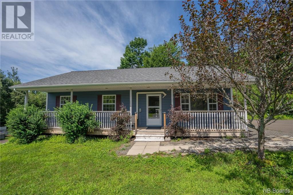 52 Rolling Hill Drive