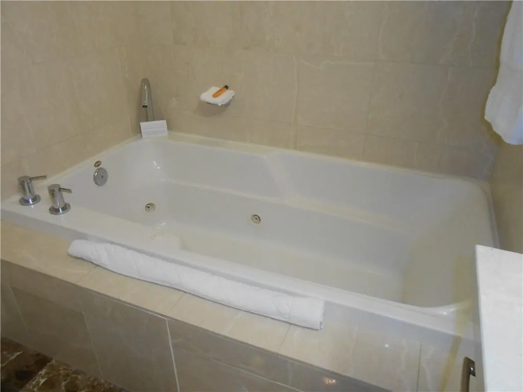 505 N Fort Lauderdale Beach Blvd, #1207