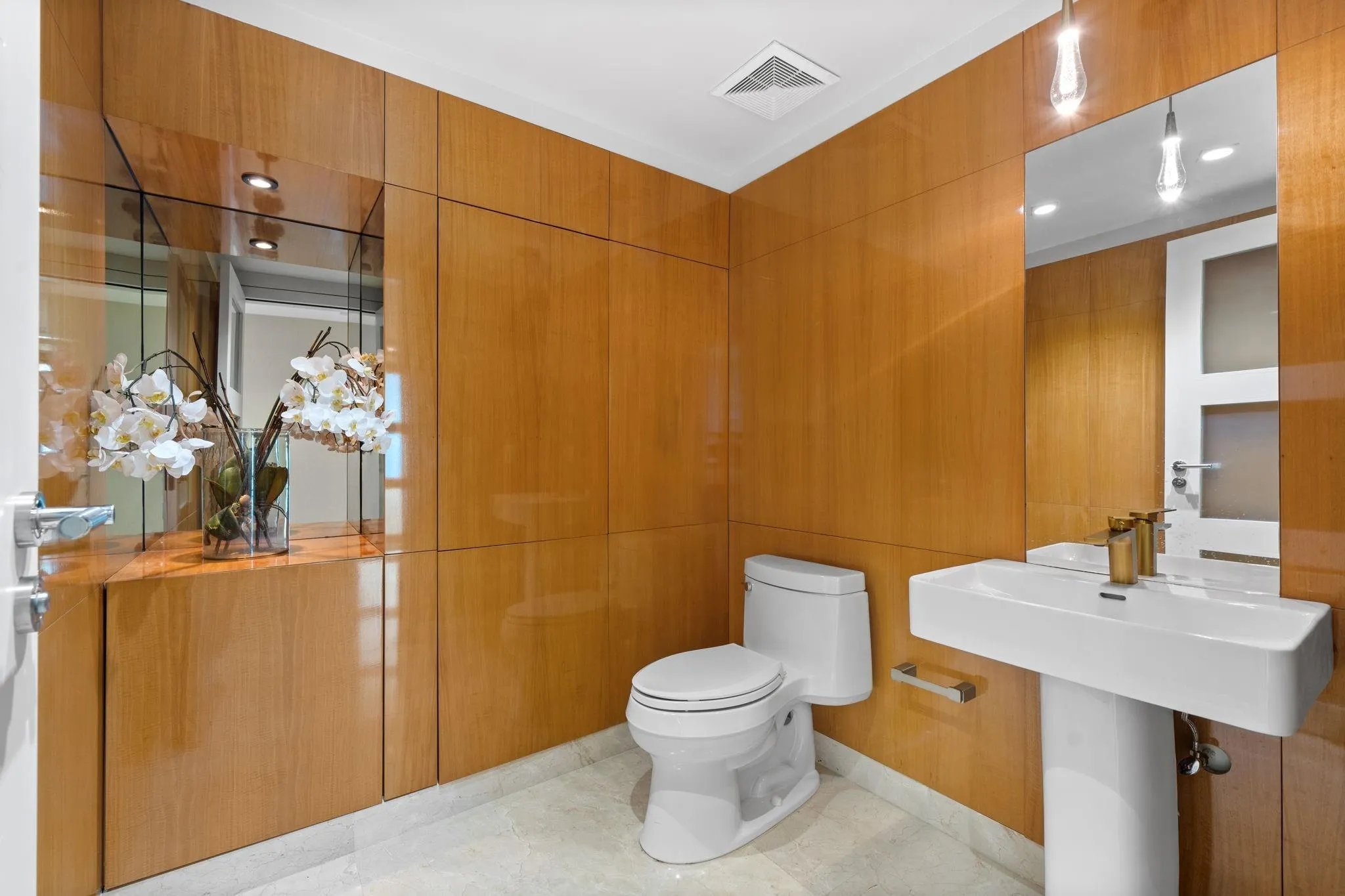 101 S Fort Lauderdale Beach Blvd, #2703