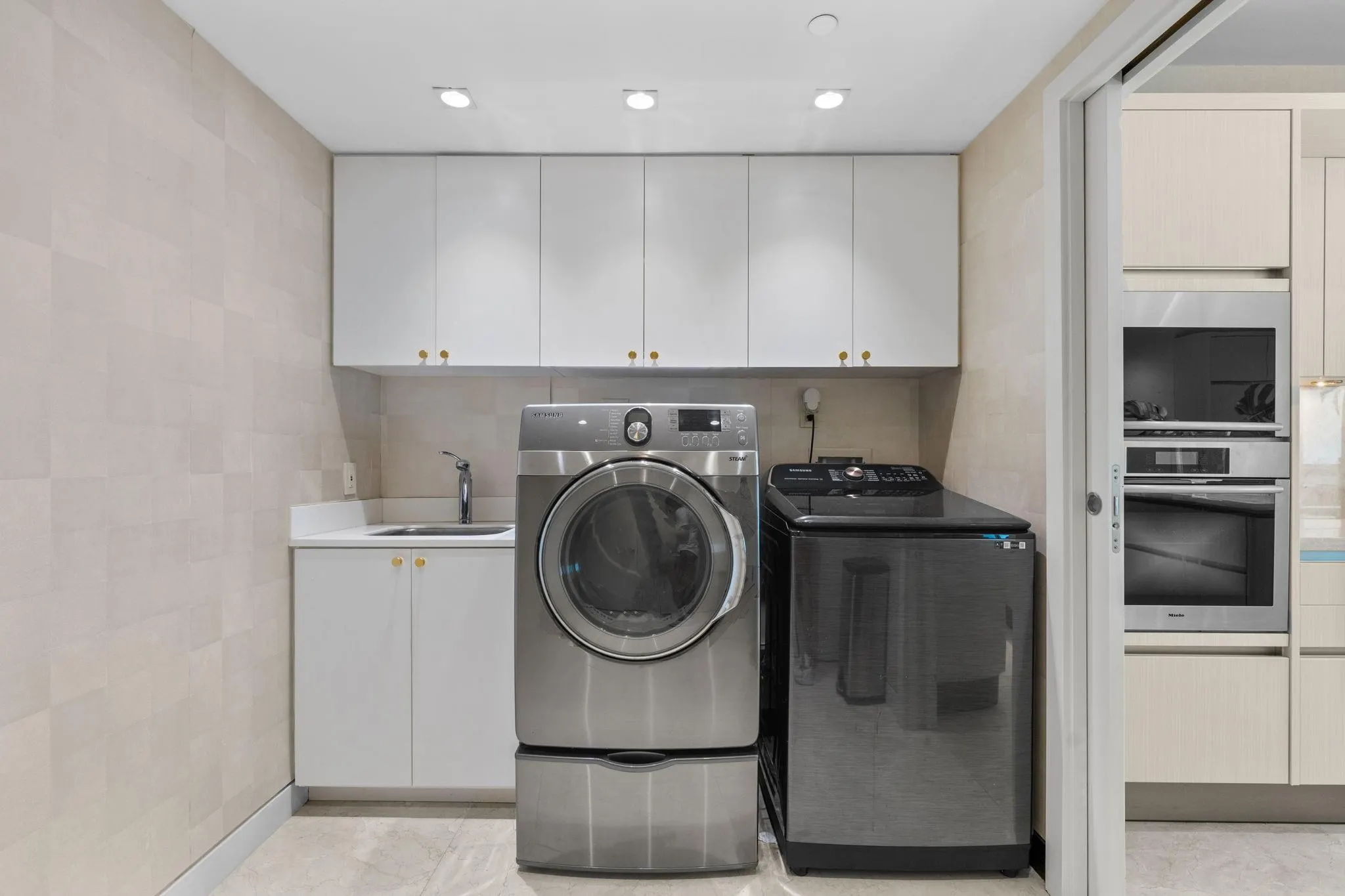 101 S Fort Lauderdale Beach Blvd, #2703