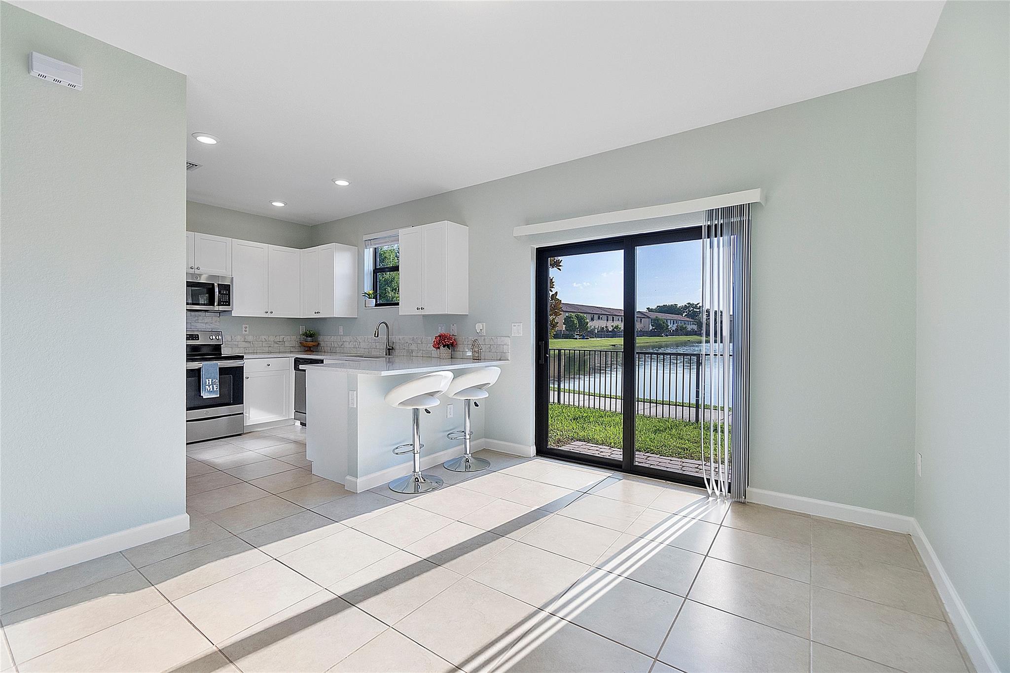 2718 NW 55th Ave