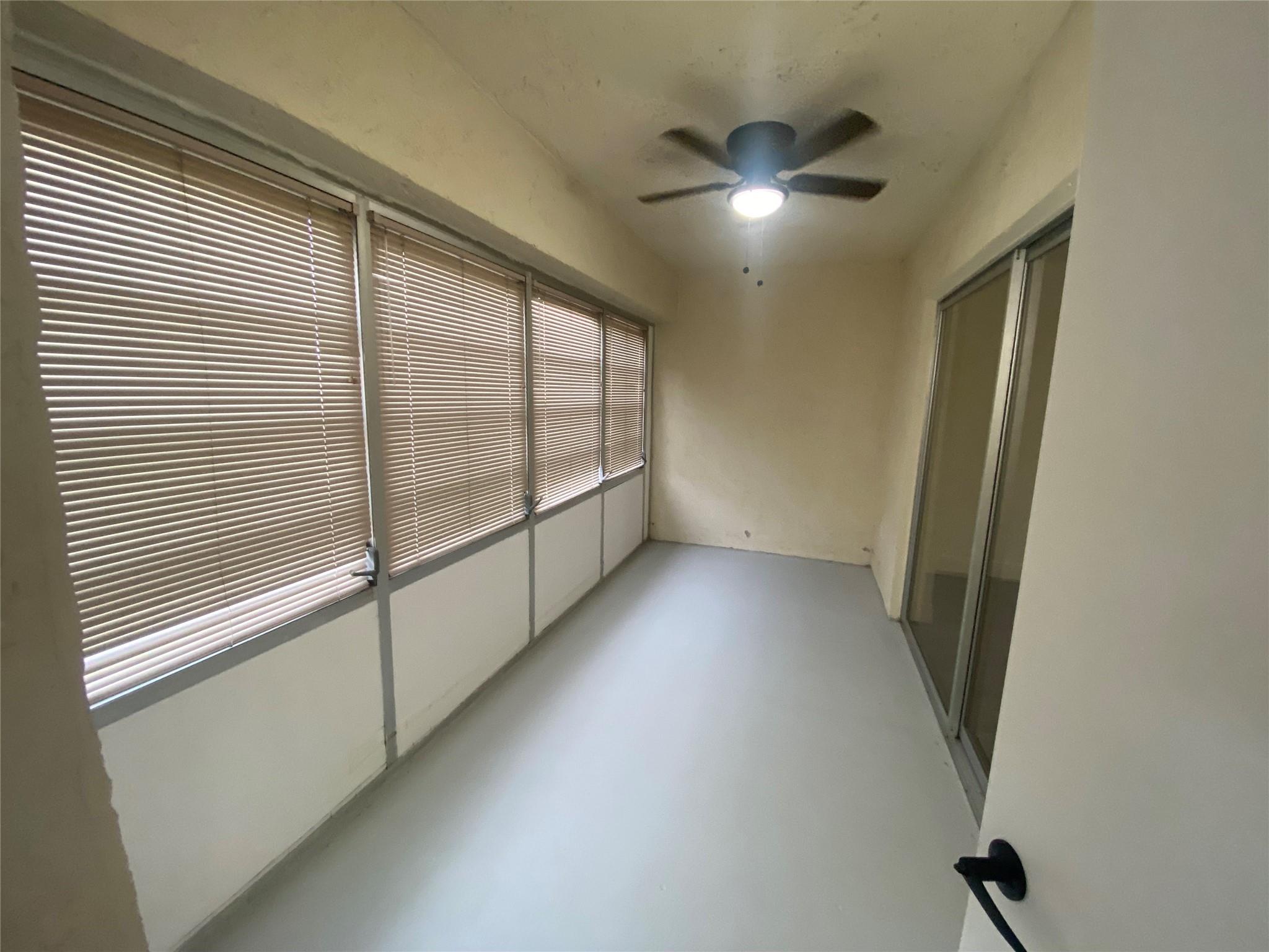 6850 Royal Palm Blvd, #305G