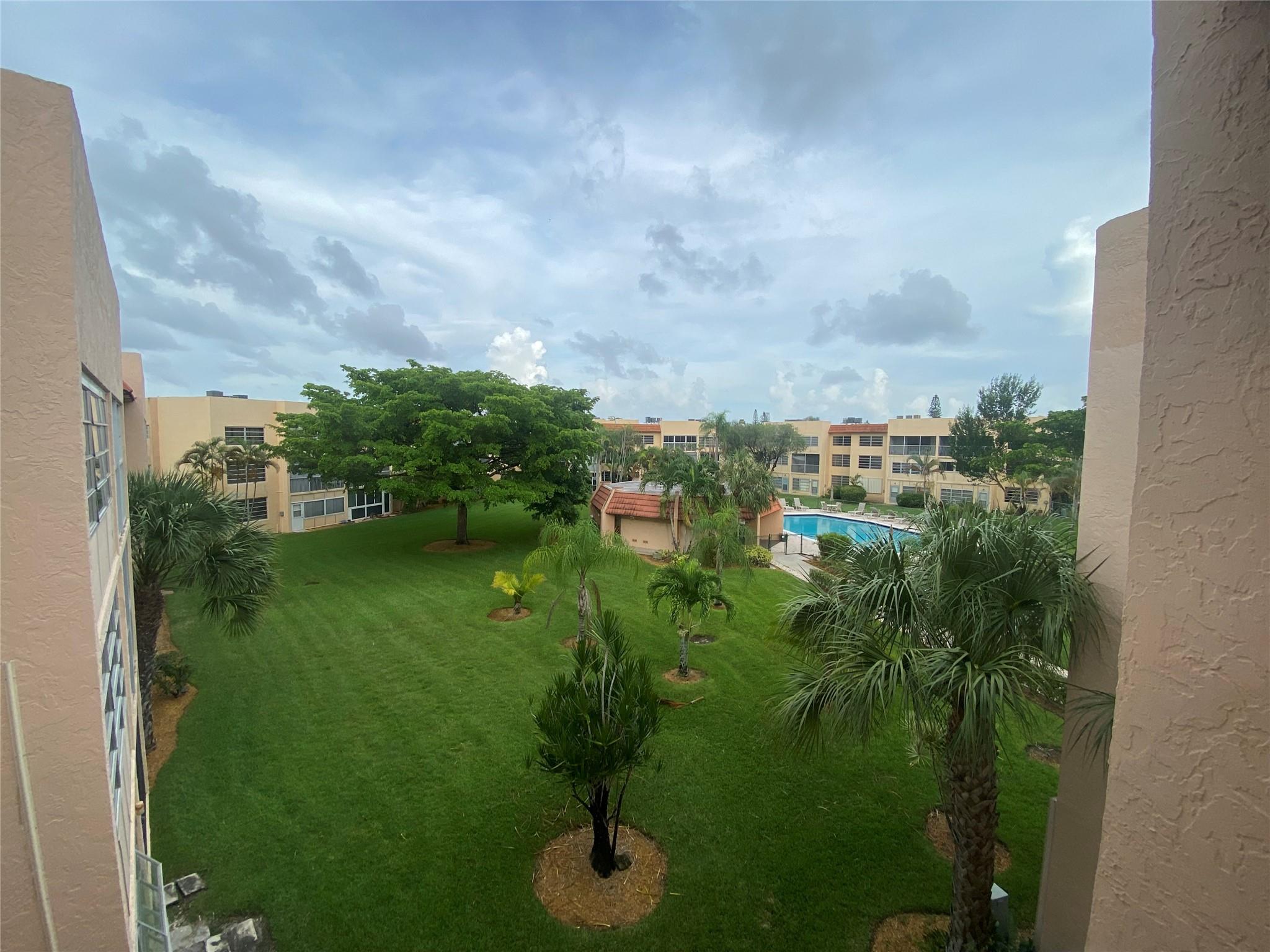 6850 Royal Palm Blvd, #305G