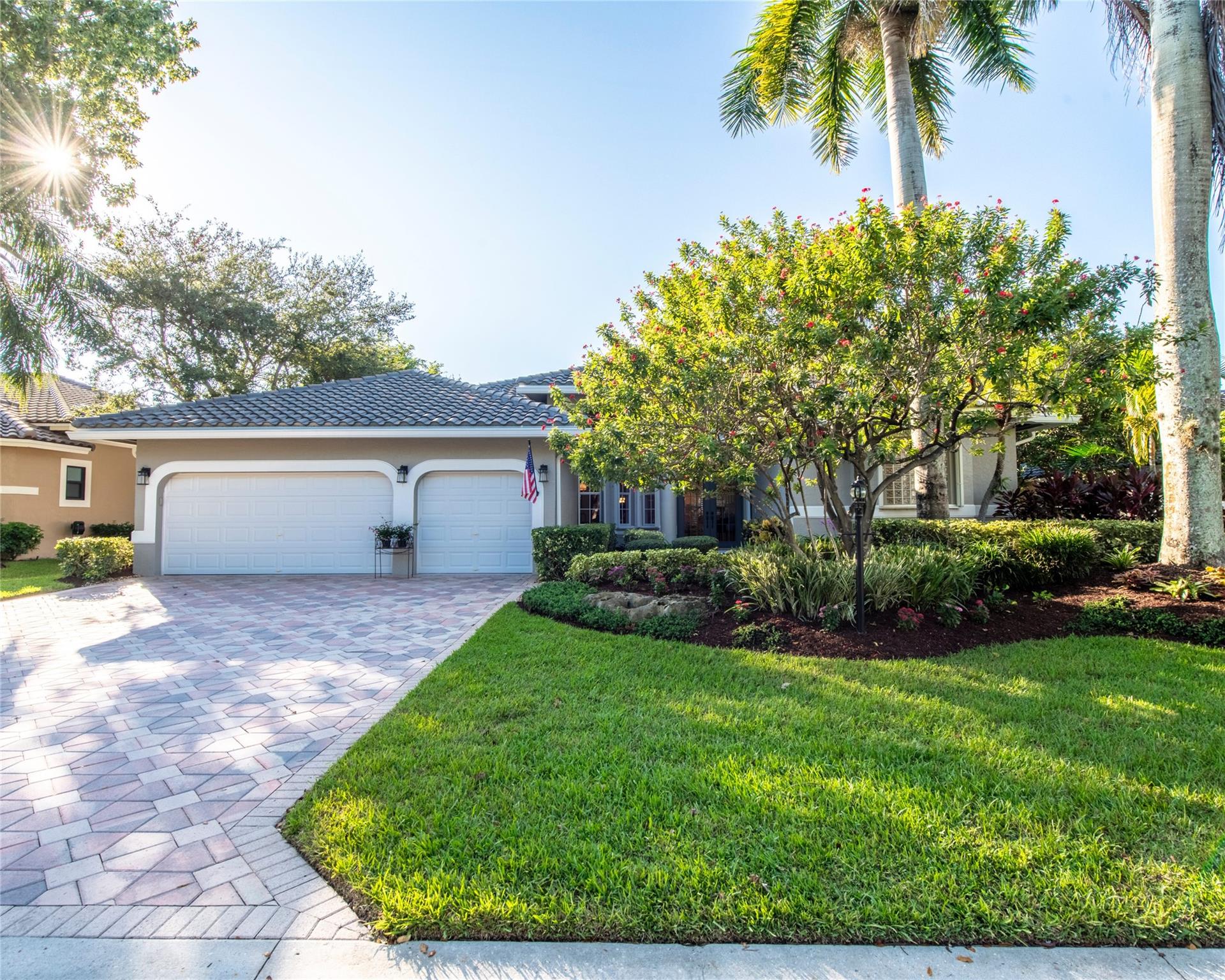 6424 NW 99th Dr