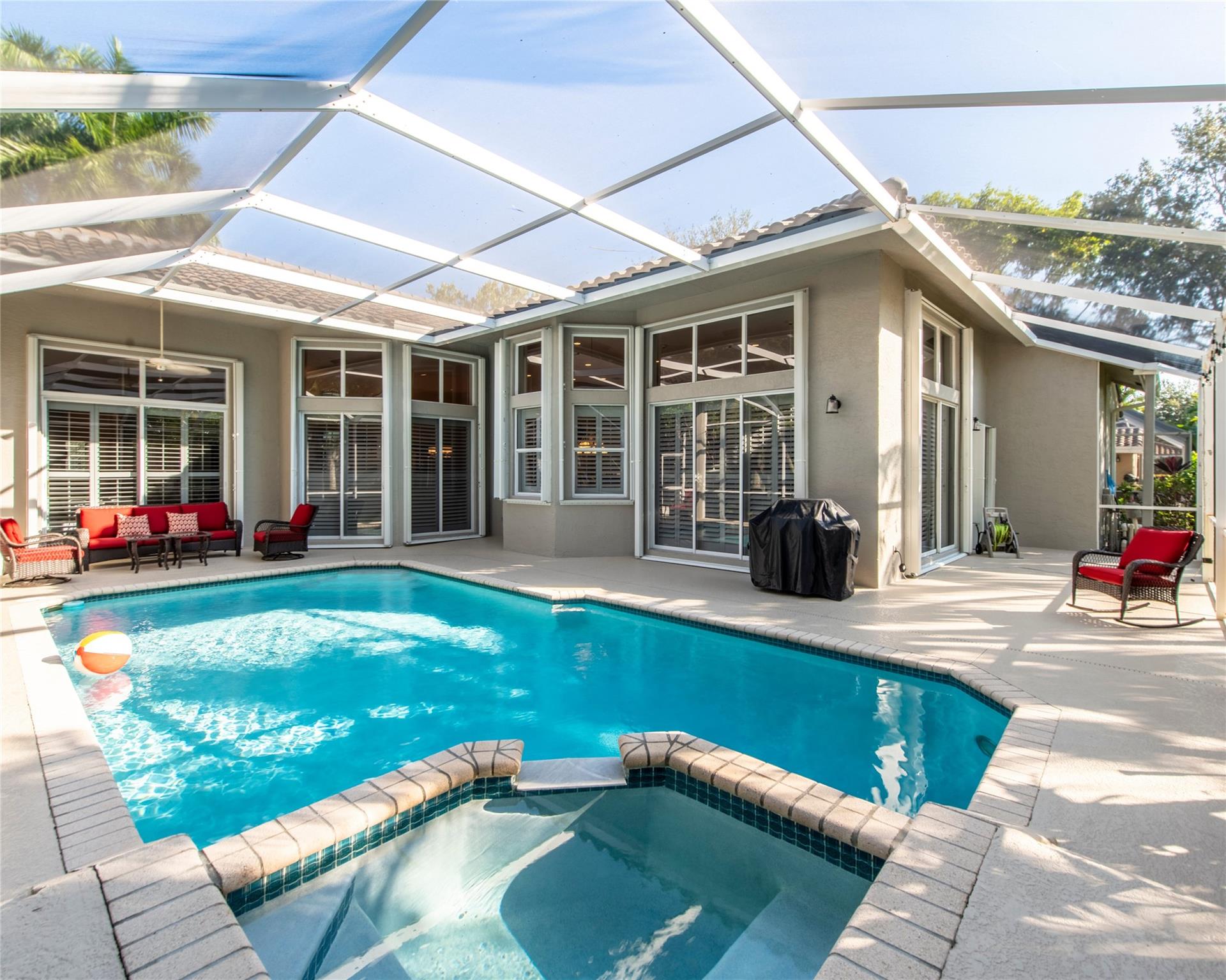 6424 NW 99th Dr