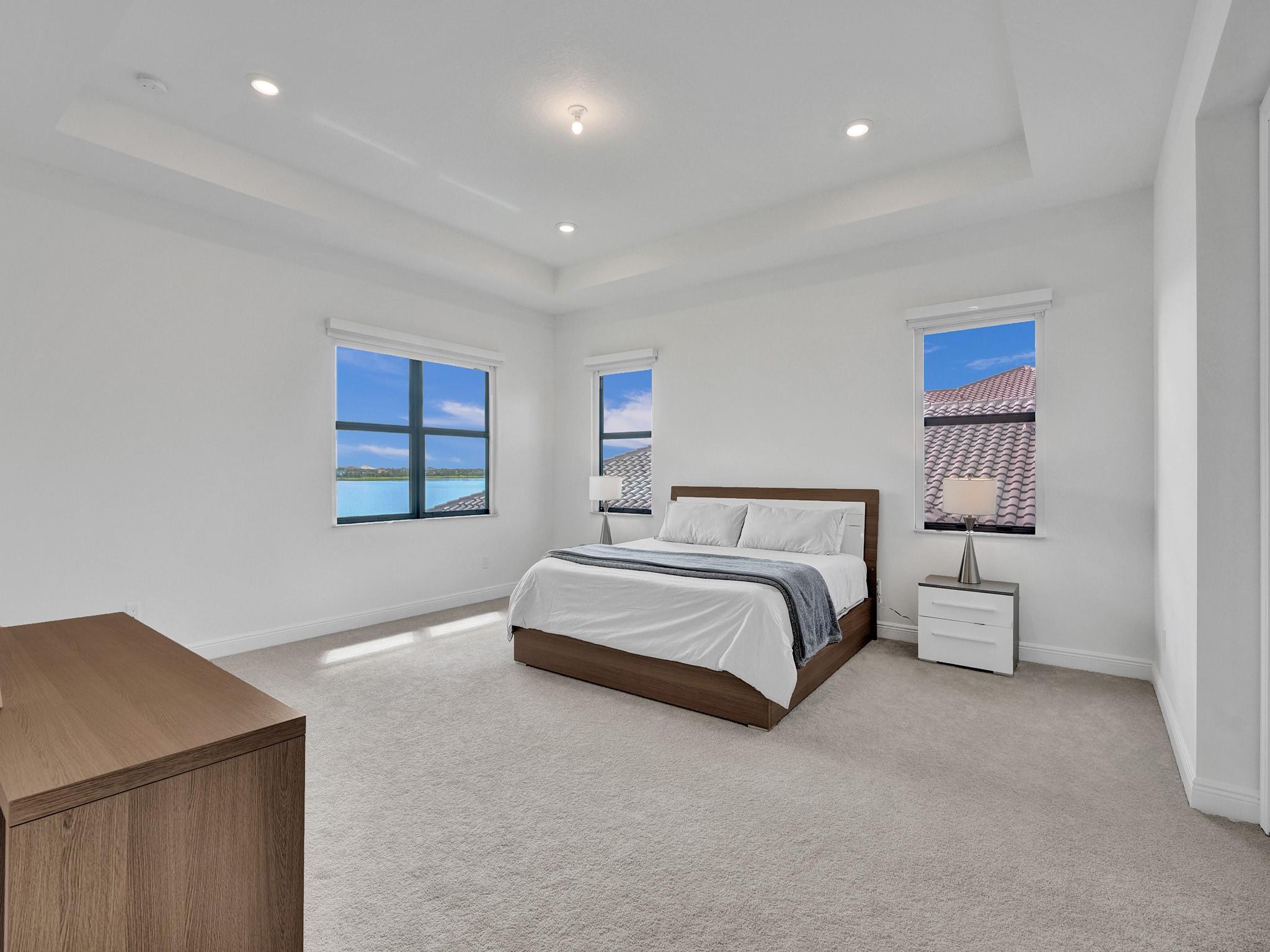 9040 W Parkland Bay Trl