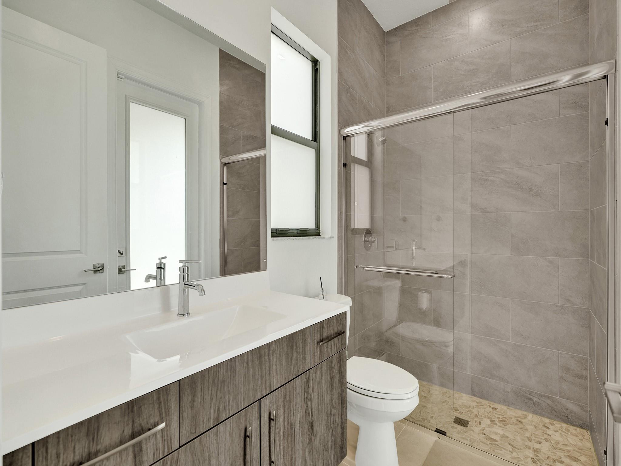 9040 W Parkland Bay Trl