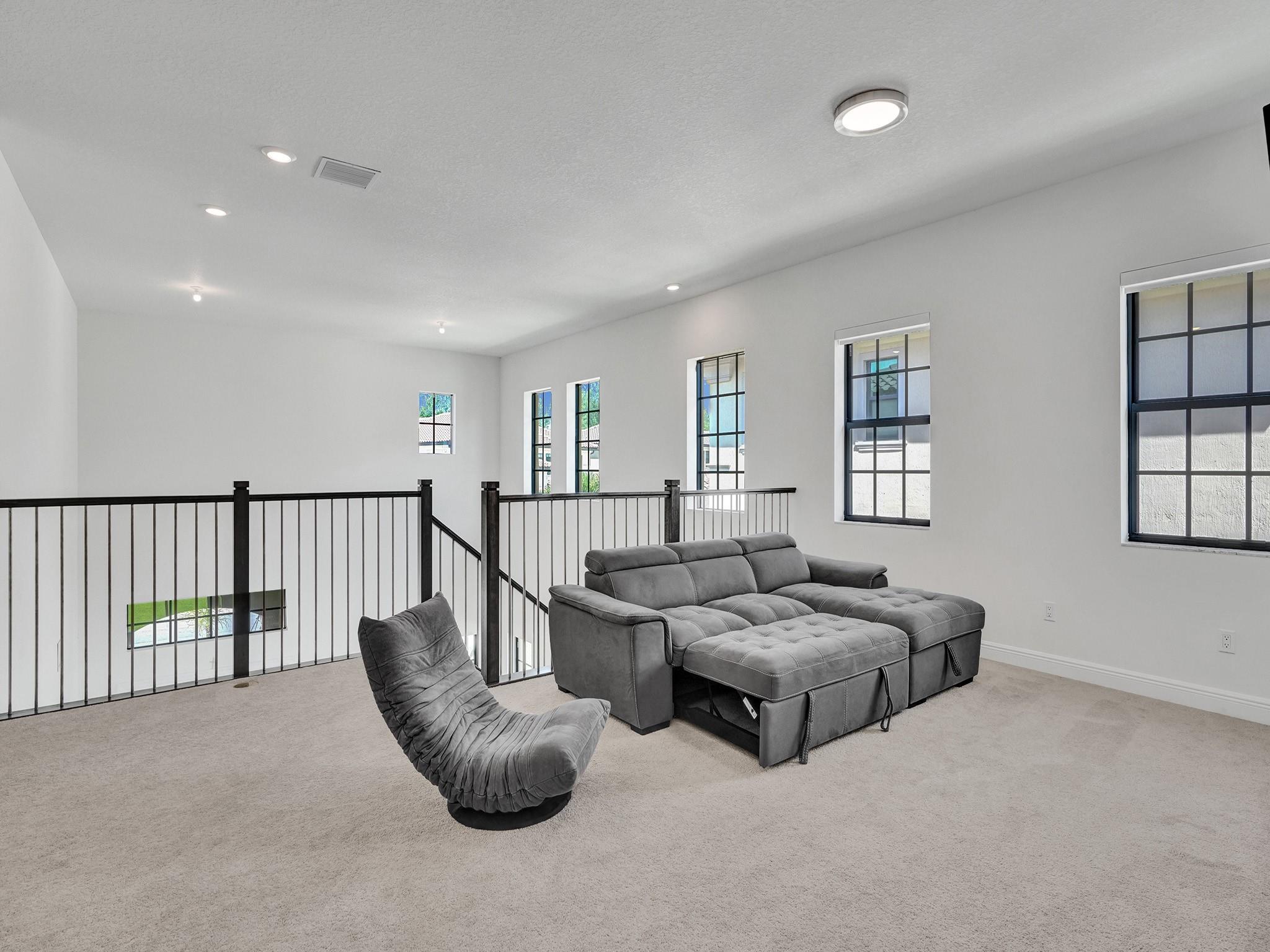 9040 W Parkland Bay Trl
