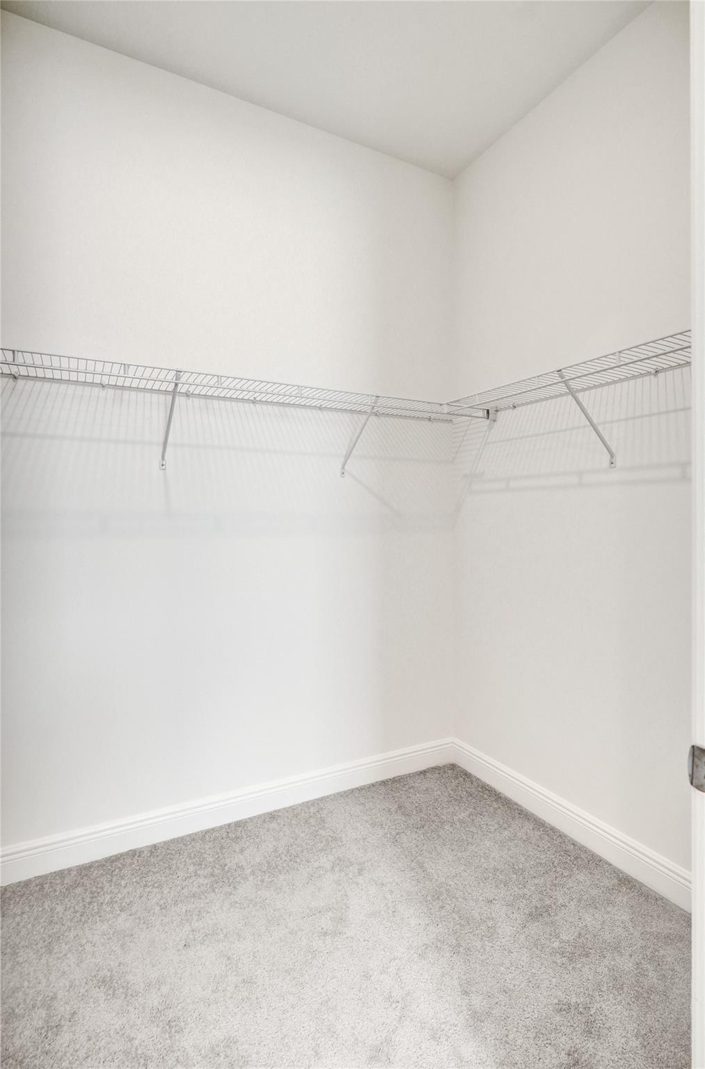 9040 W Parkland Bay Trl
