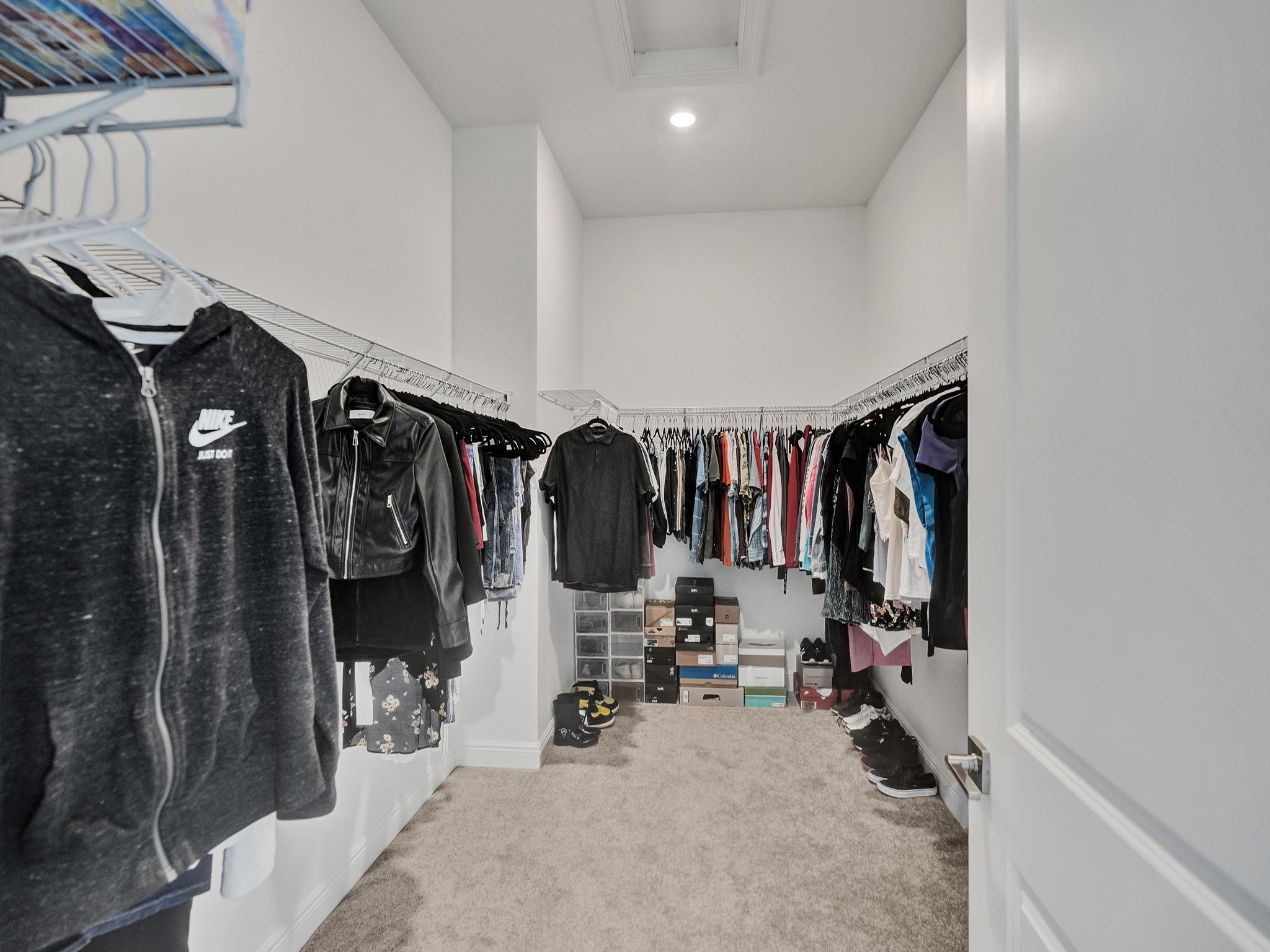 9040 W Parkland Bay Trl
