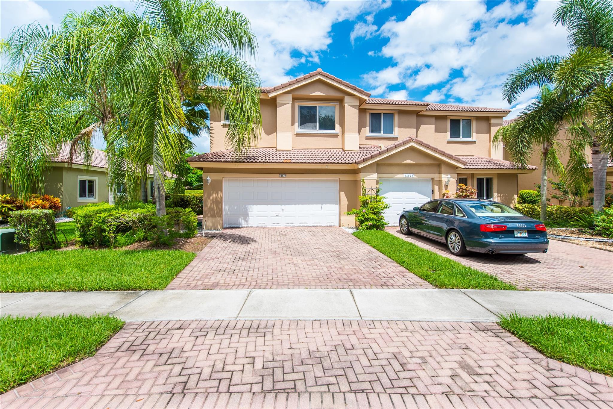 12537 NW 56 Drive, #0