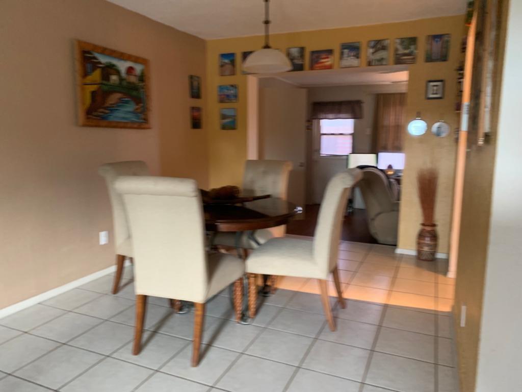 1005 NW 66th Ter