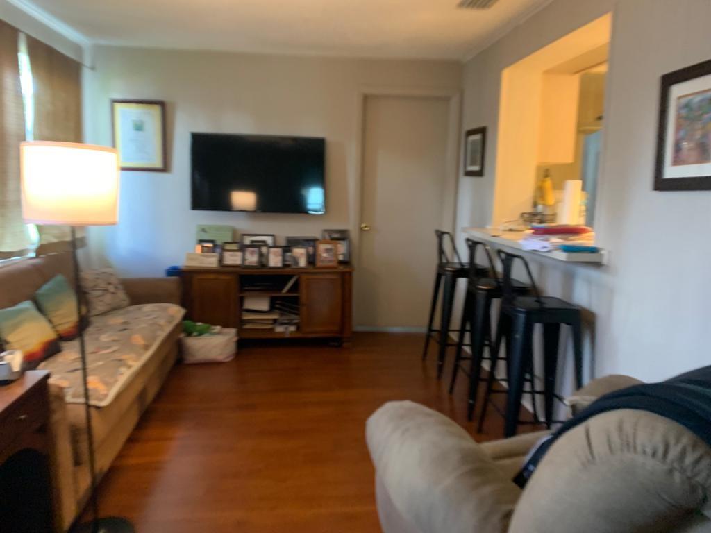 1005 NW 66th Ter