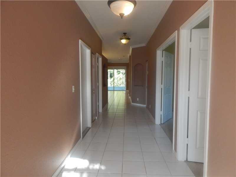 1938 NW 48th Ave
