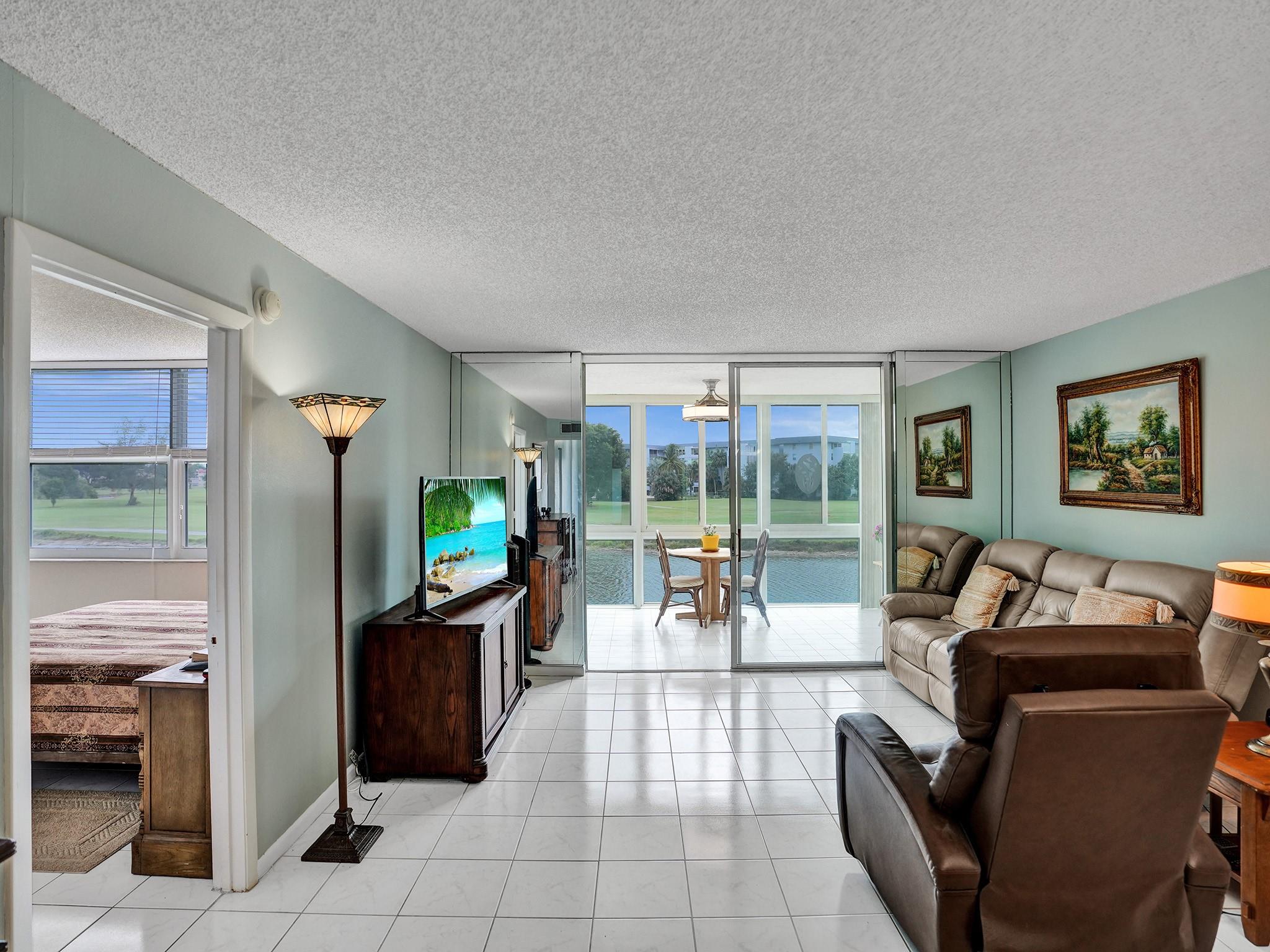 1460 NW 80th Ave, #203