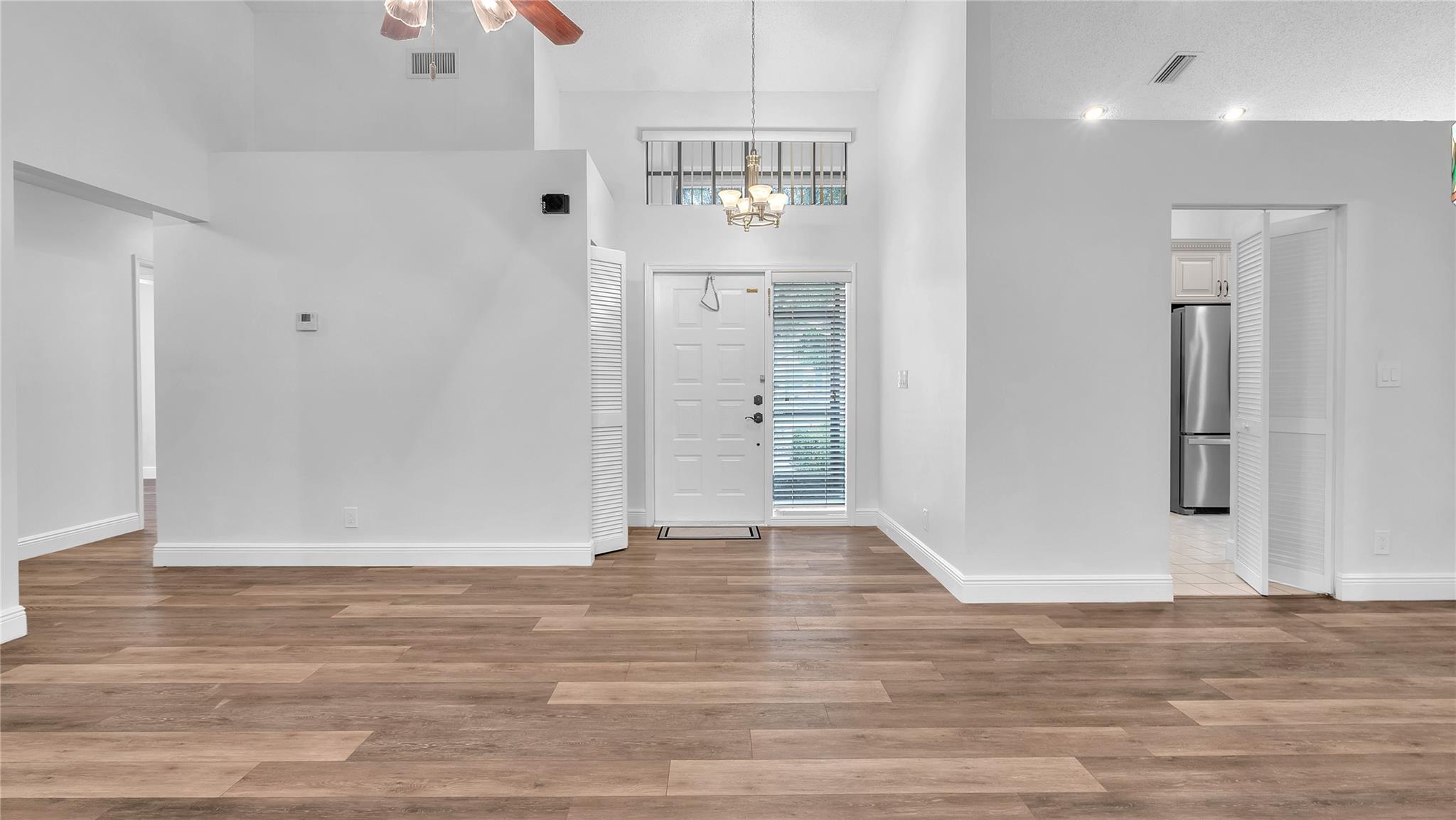 4335 NW 52nd St